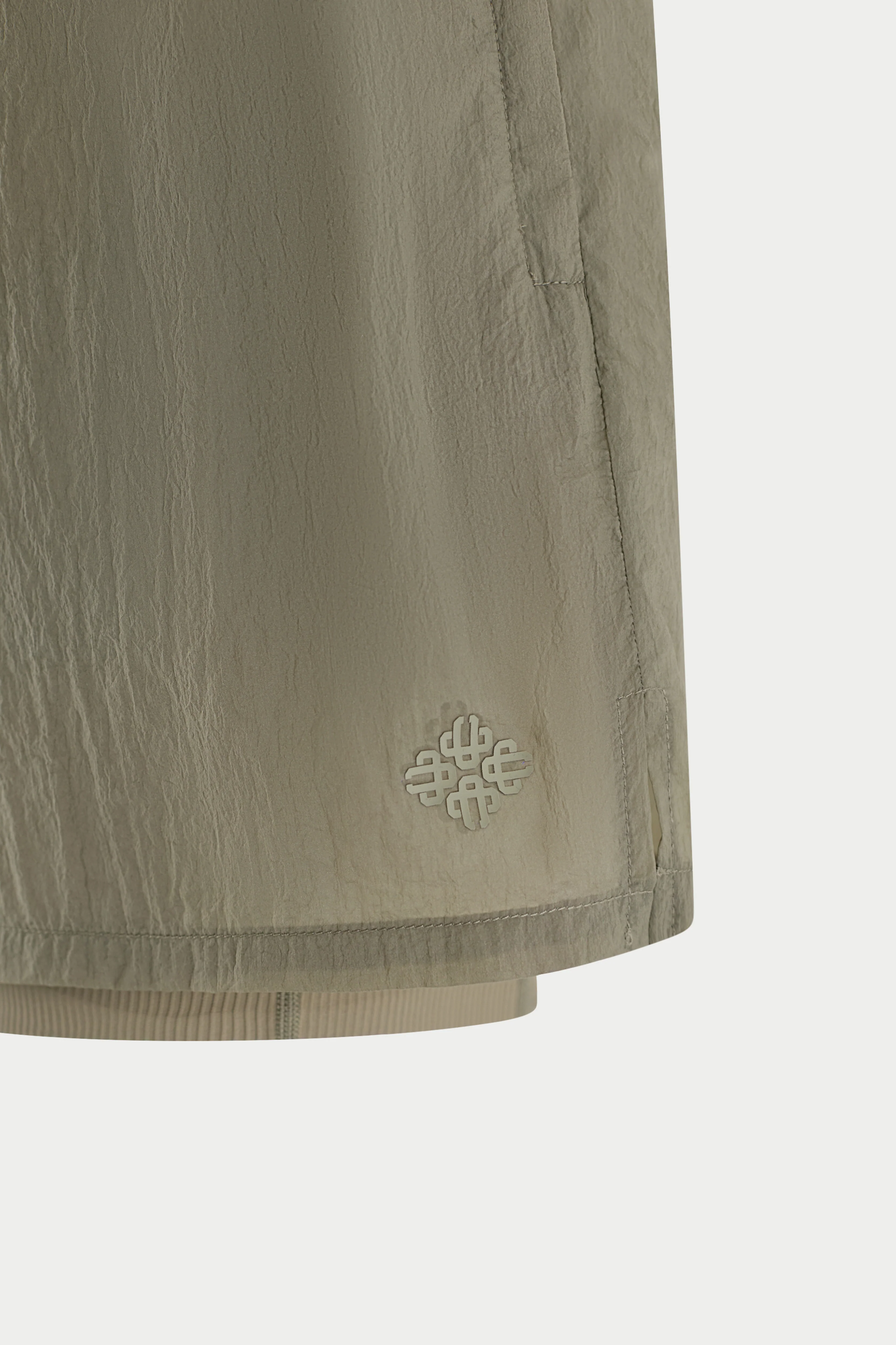 2-1 TRANSLUCENT RUN SHORT - KHAKI - Image 9