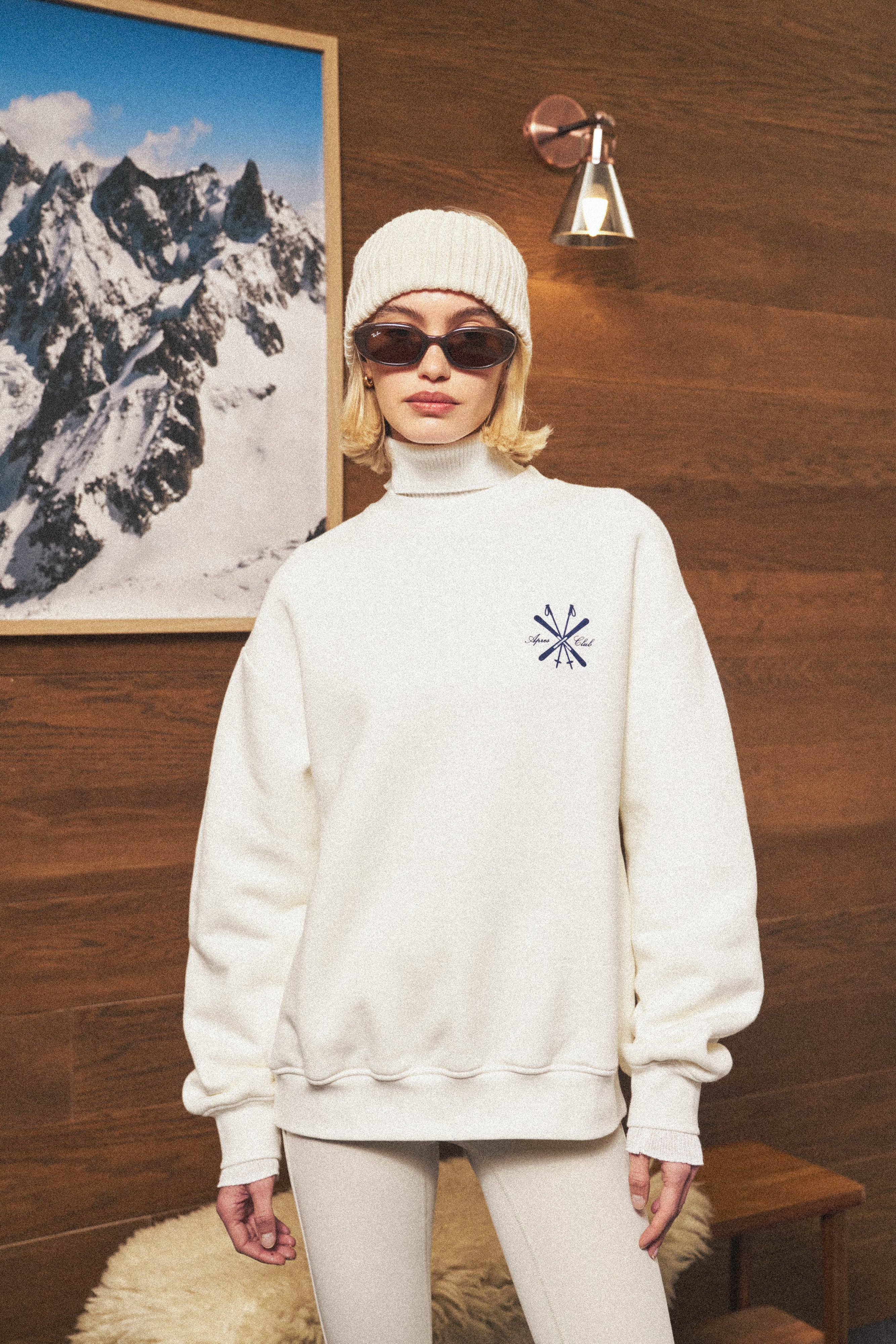 APRES GRAPHIC CREW - OFF WHITE - Image 4