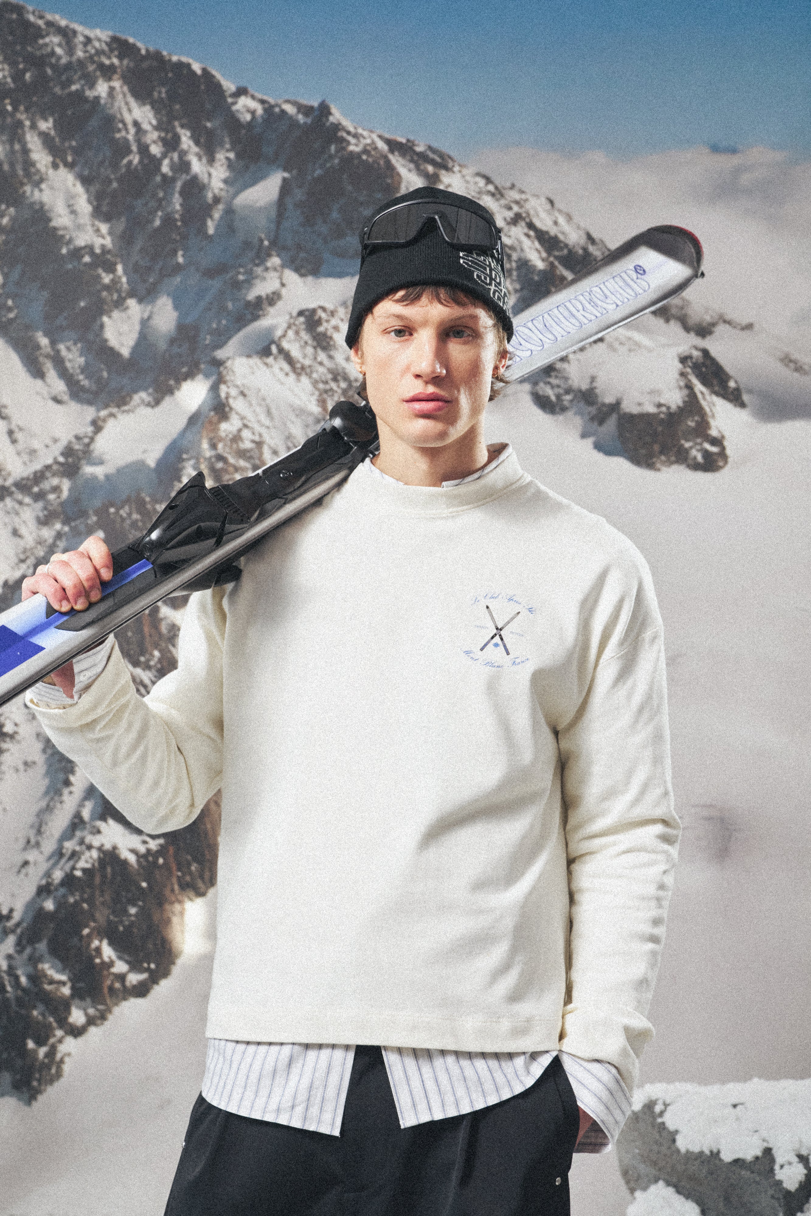 APRES SKI GRAPHIC LONG SLEEVE T-SHIRT - OFF WHITE - Image 4