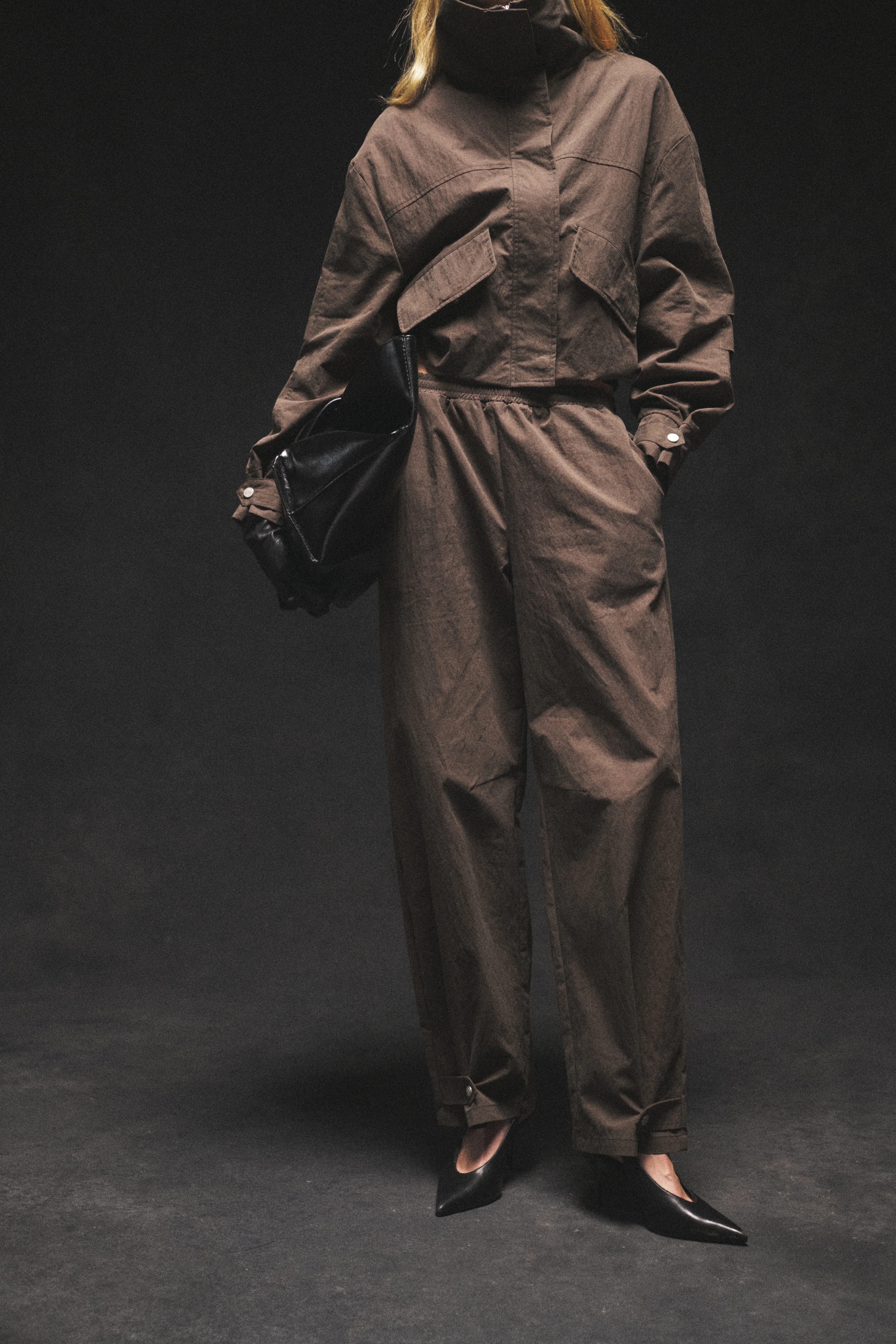 BARREL LEG SHELL TROUSERS - BROWN - Image 2