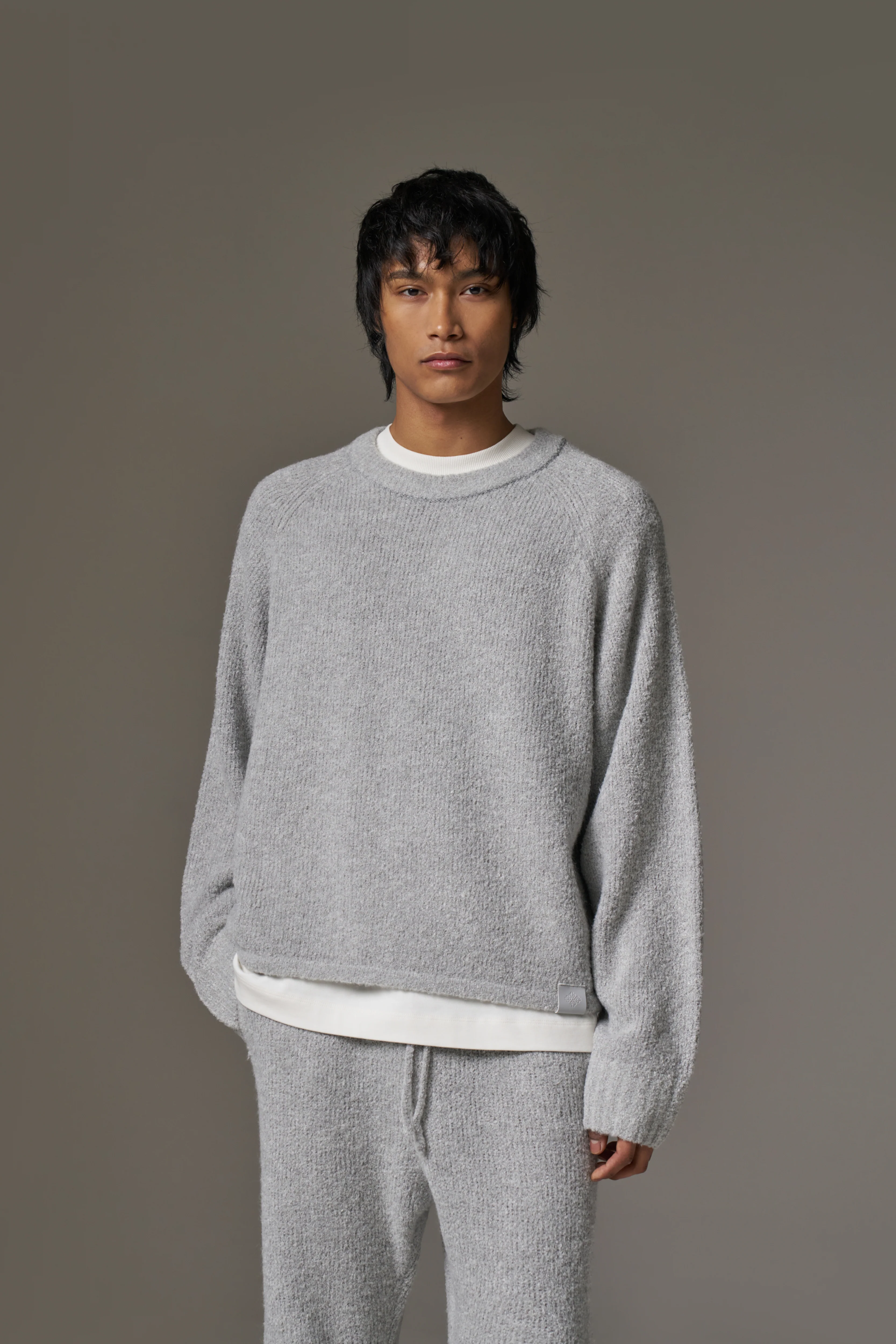 BOUCLE KNIT RAGLAN CREW - GREY MARL - Image 2