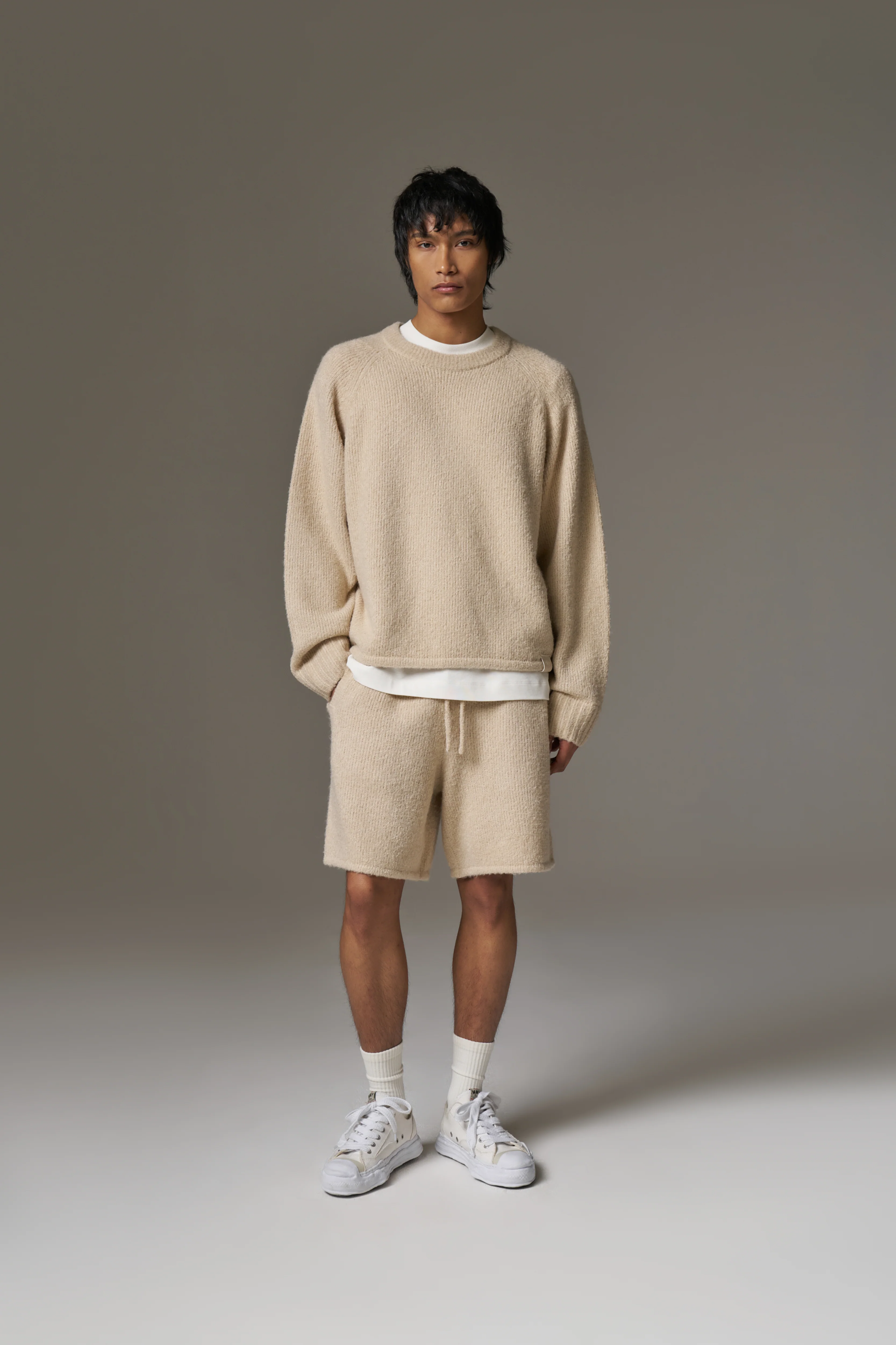 BOUCLE KNIT RAGLAN CREW - STONE - Image 5