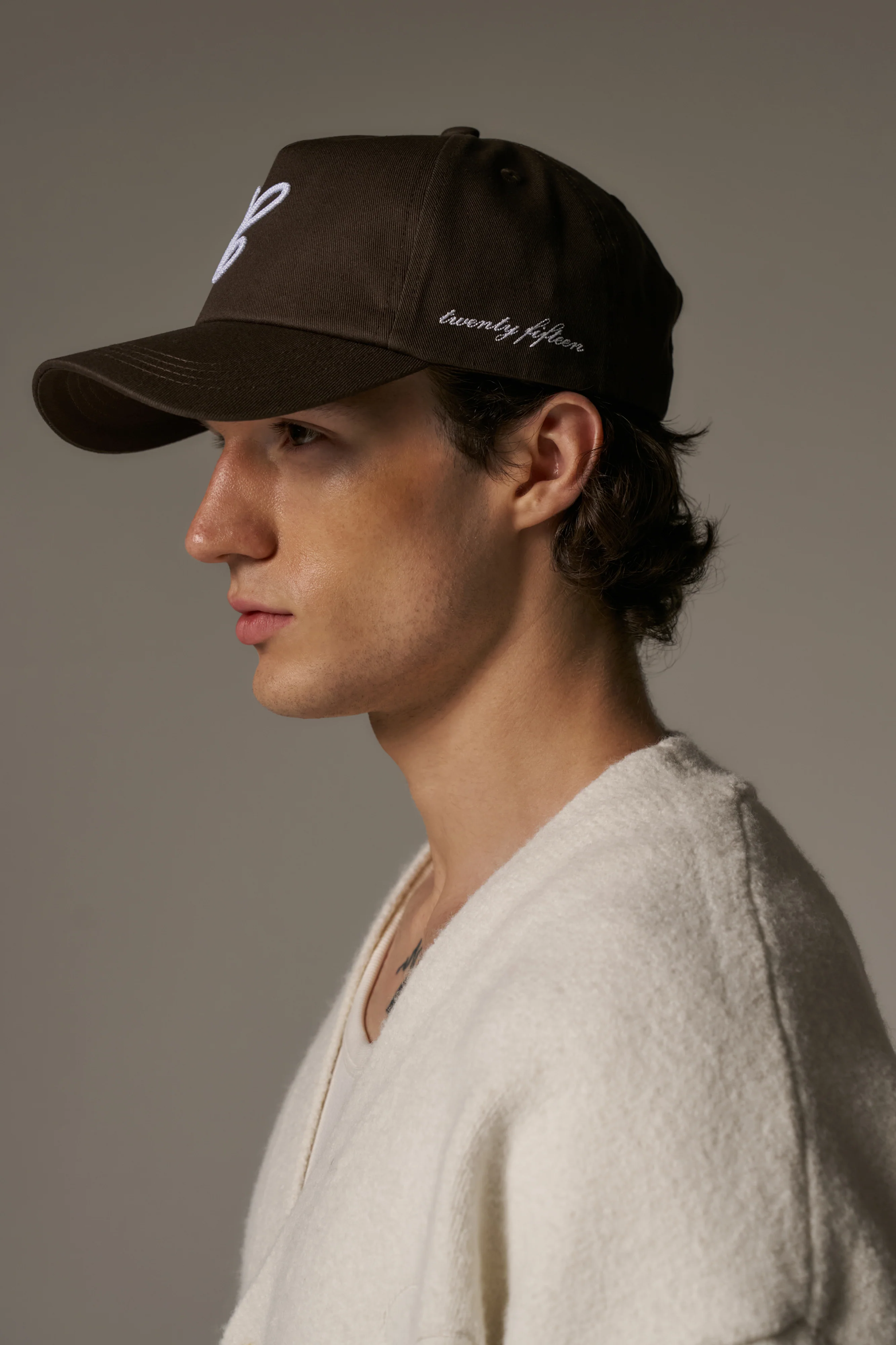 C SCRIPT CAP - BROWN - Image 6