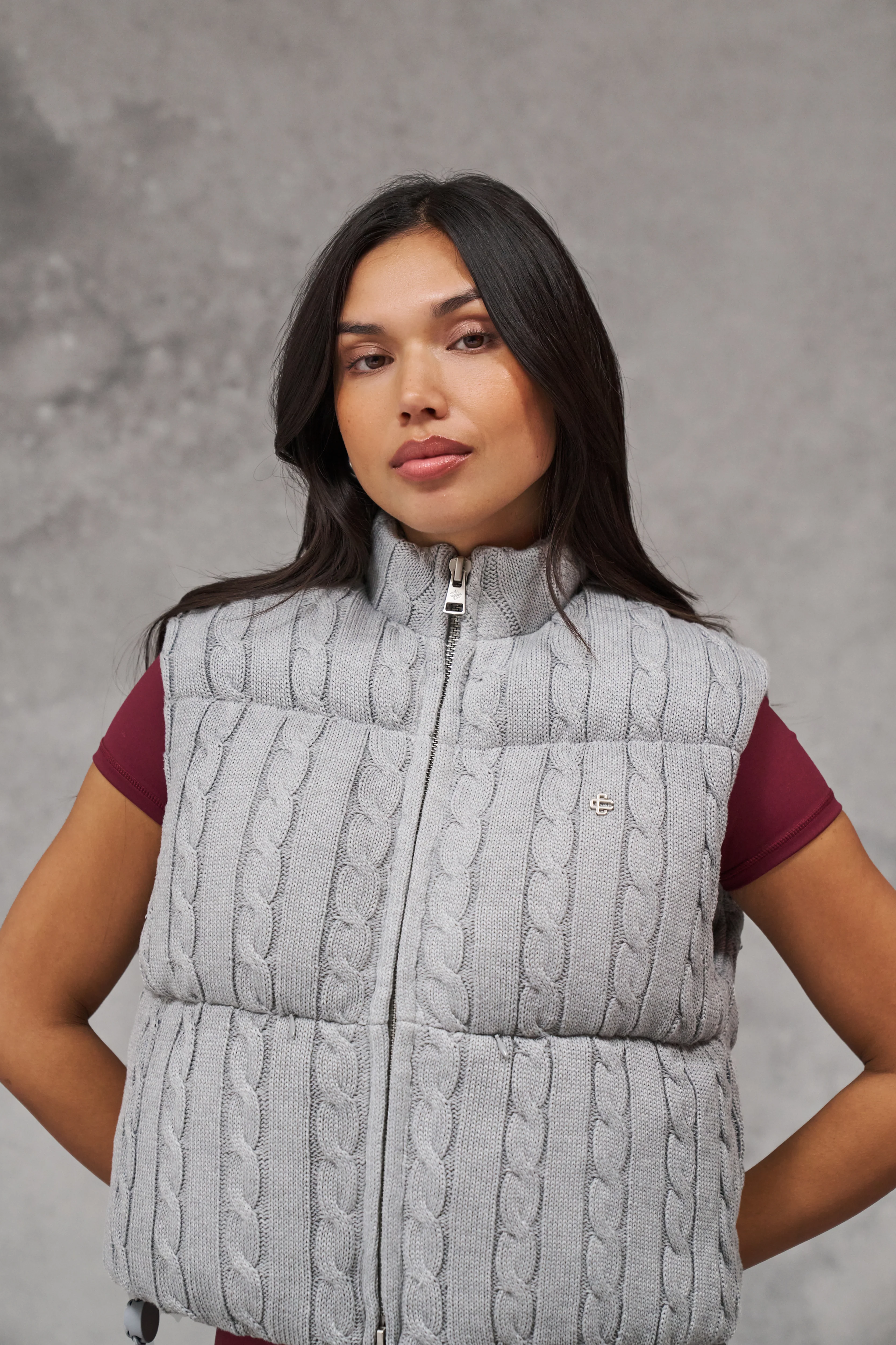 CABLE KNITTED GILET - GREY MARL - Image 6