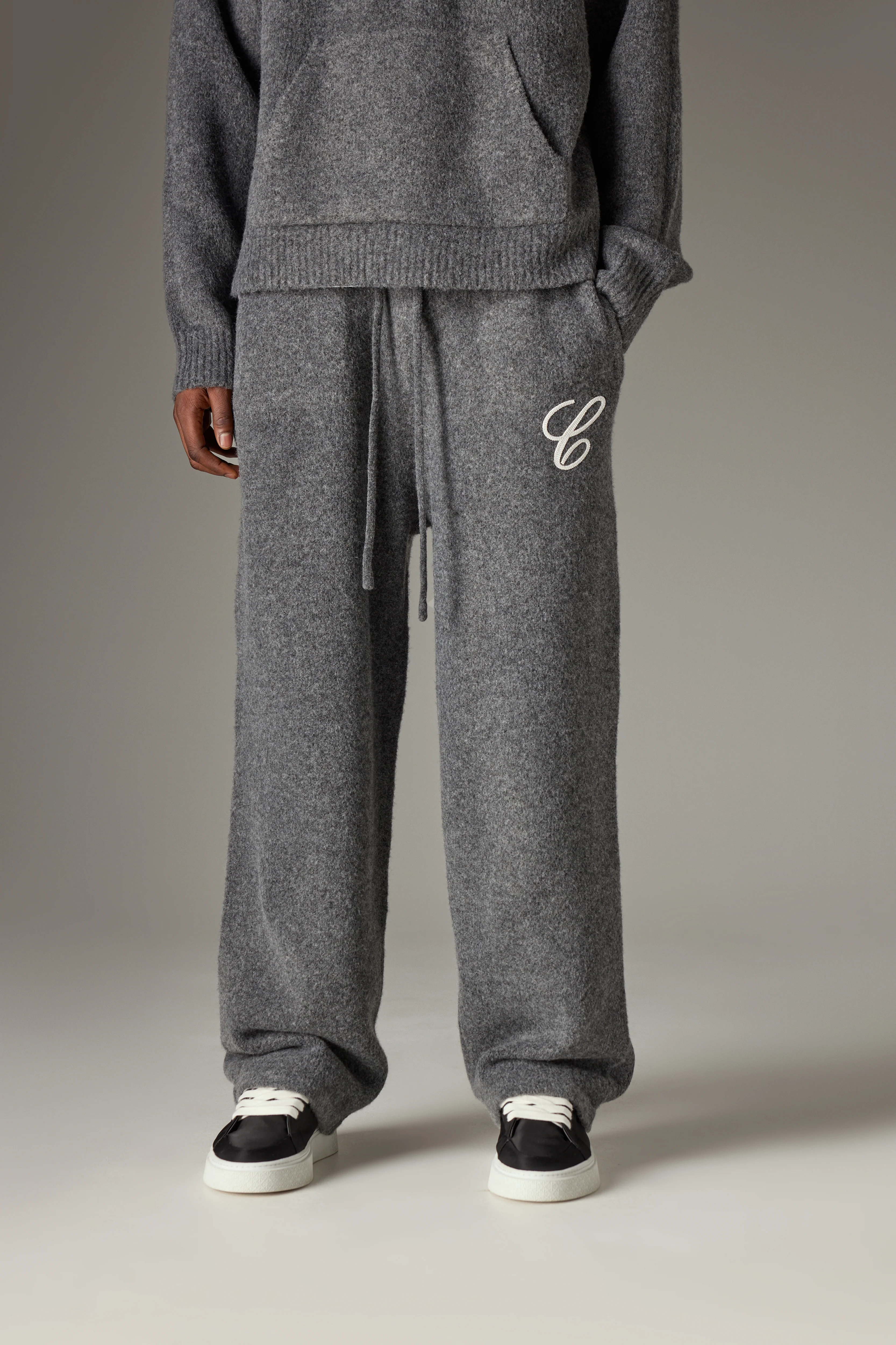 CHAINSTITCH EMBROIDERY KNITTED BARREL LEG JOGGERS - CHARCOAL - Image 4