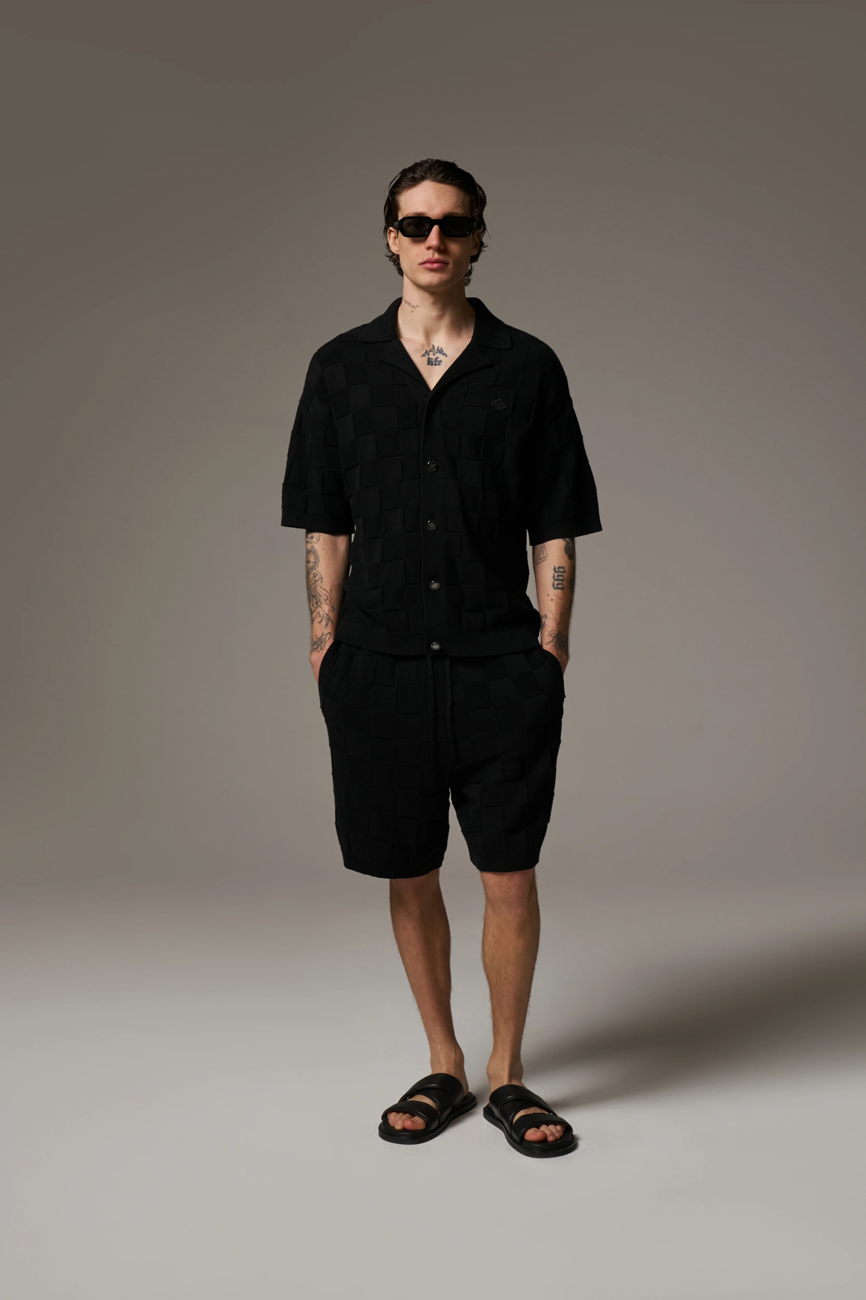 CHECKERBOARD KNITTED SHIRT - BLACK - Image 4