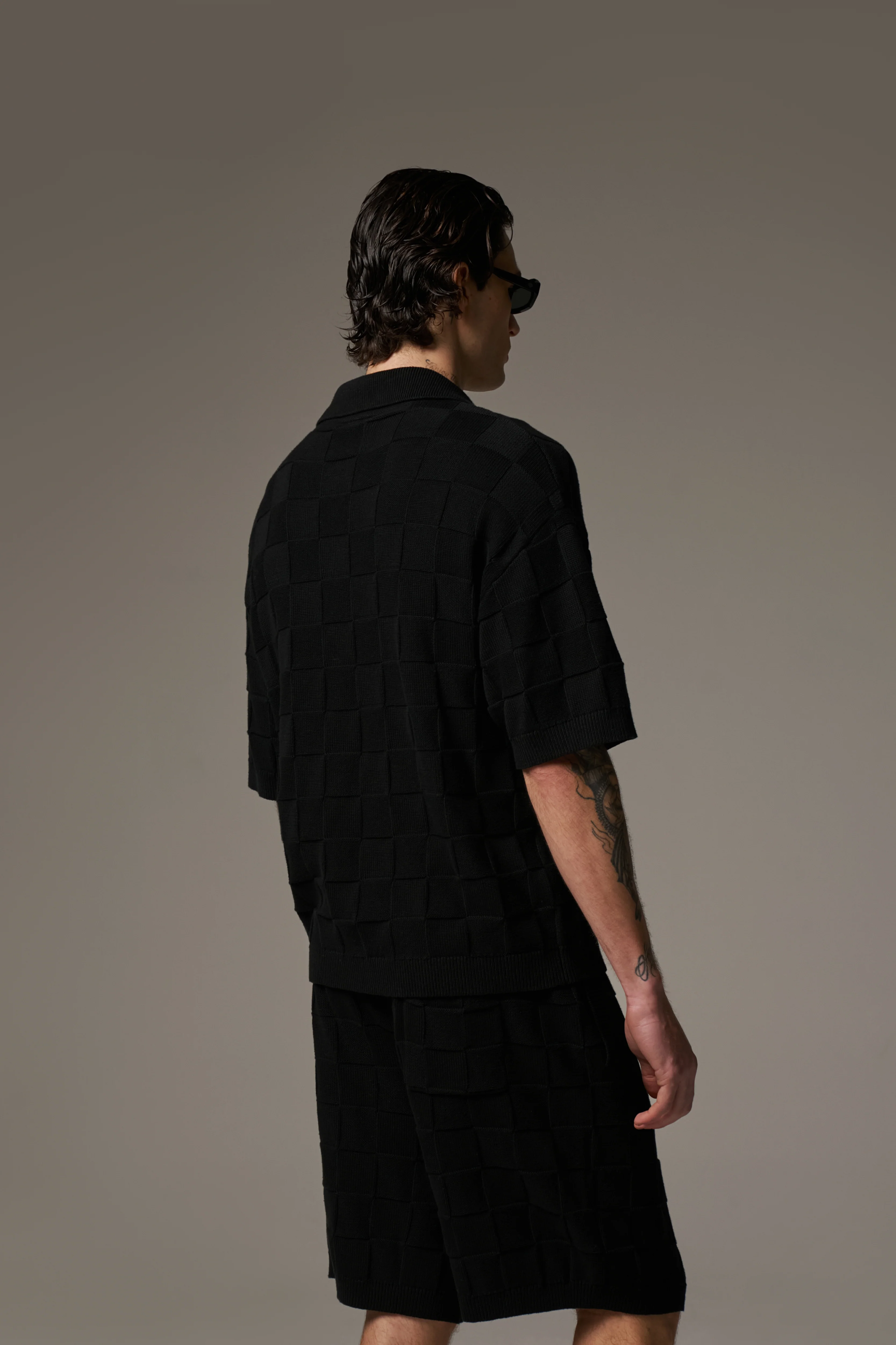 CHECKERBOARD KNITTED SHIRT - BLACK - Image 8