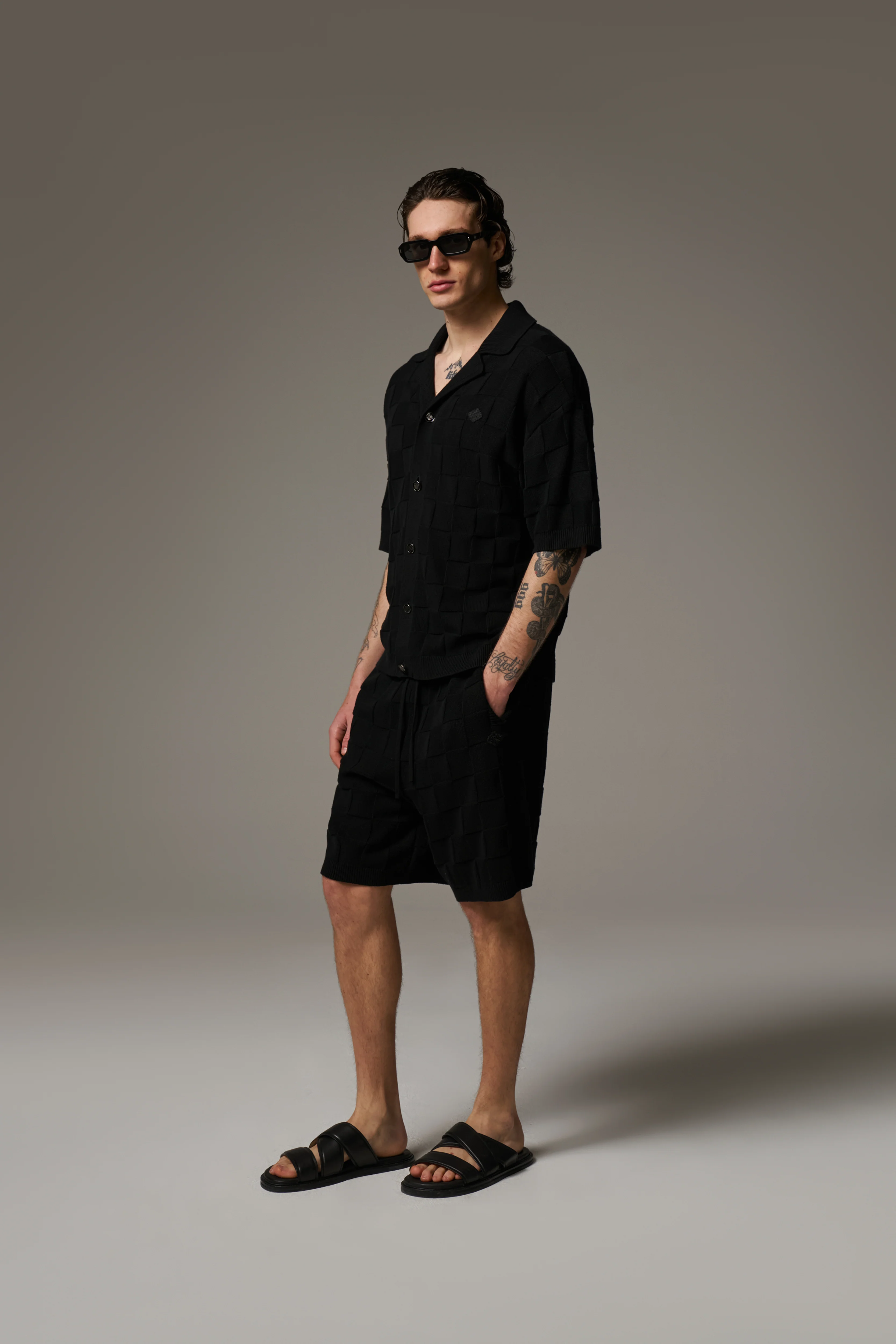 CHECKERBOARD KNITTED SHIRT - BLACK - Image 9