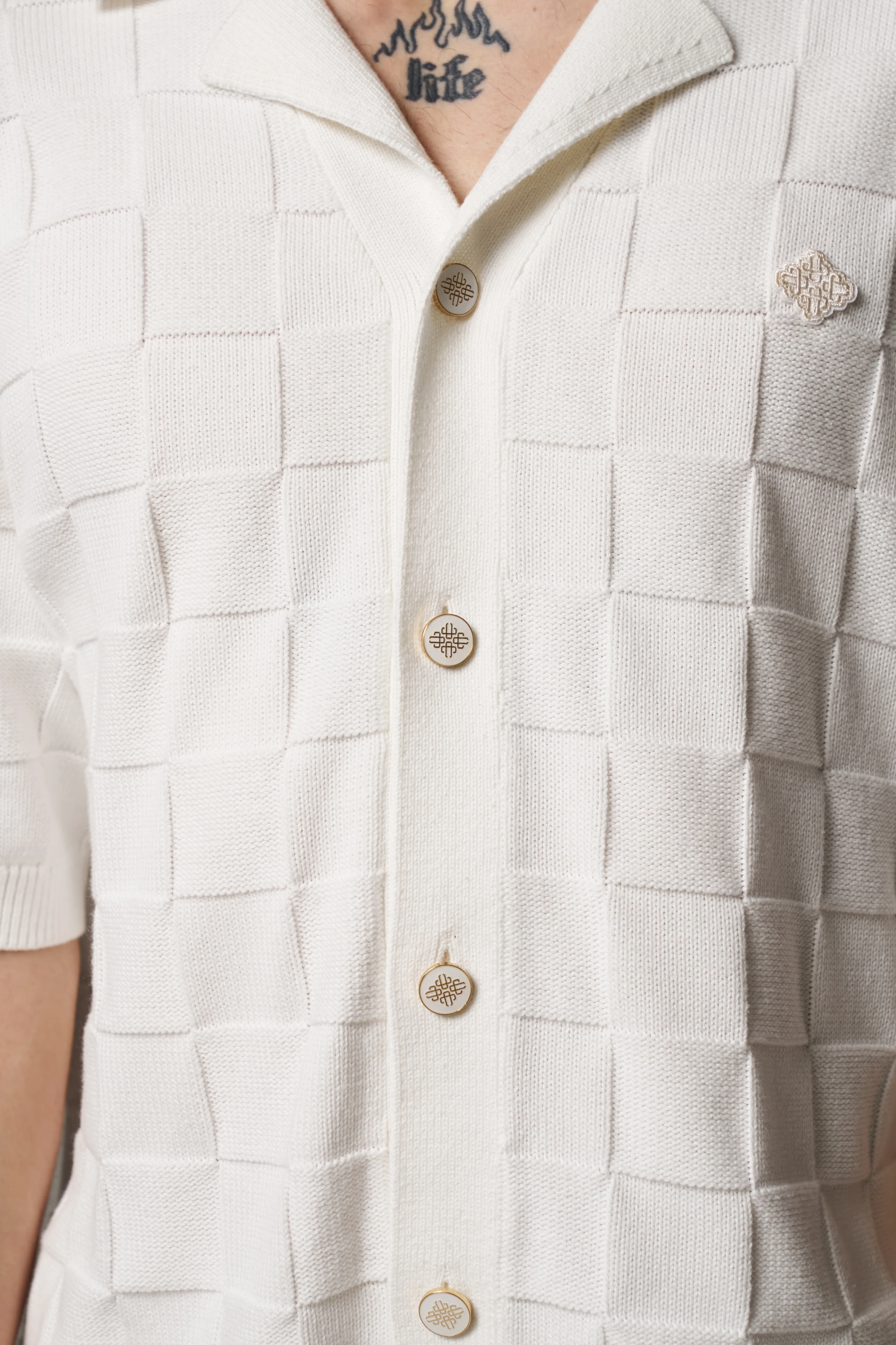 CHECKERBOARD KNITTED SHIRT - OFF WHITE - Image 7