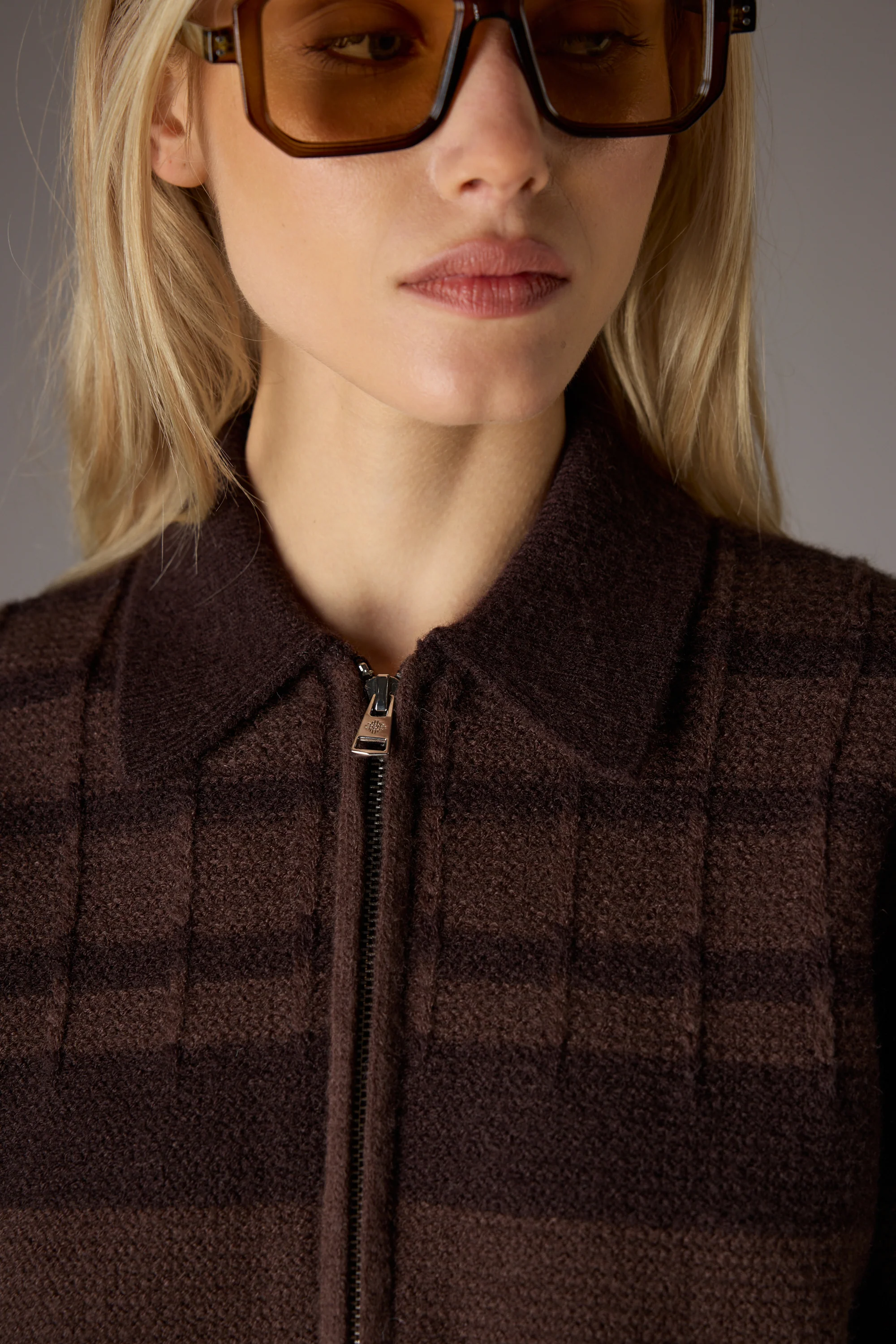CONTRAST STRIPE KNITTED ZIP THROUGH - CHOCOLATE - Image 5