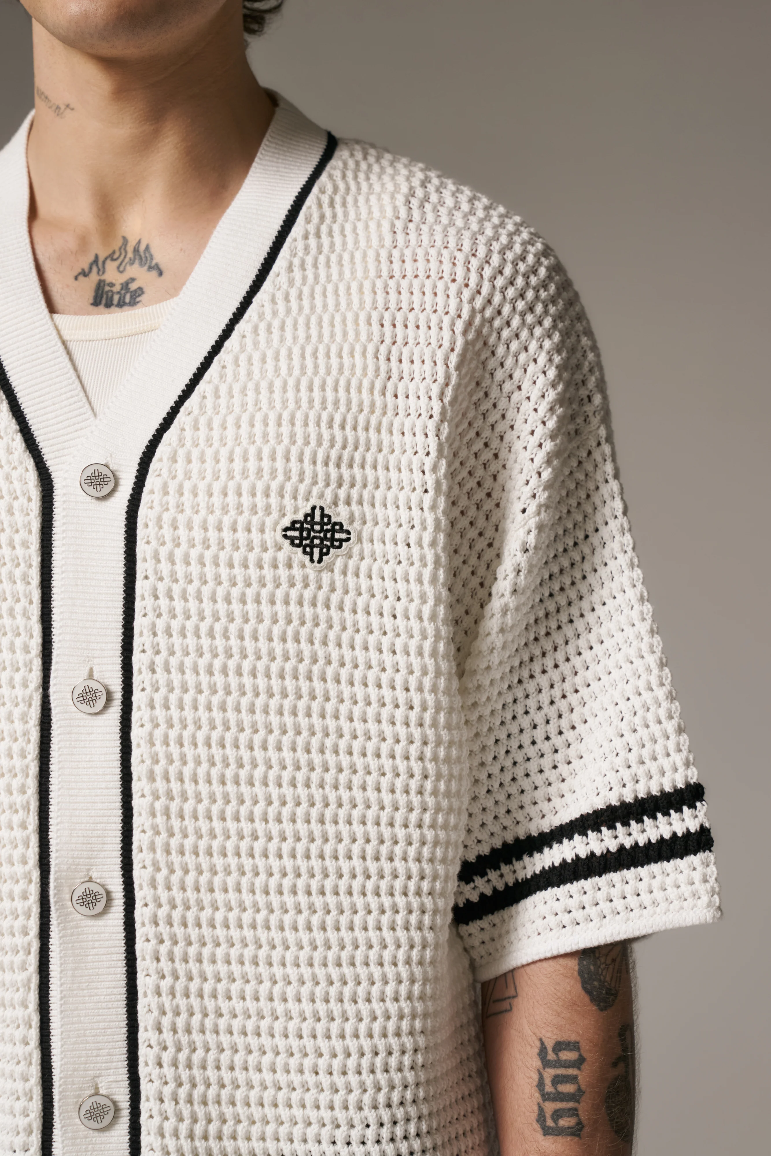 CROCHET KNITTED BASEBALL SHIRT - WHITE - Image 5