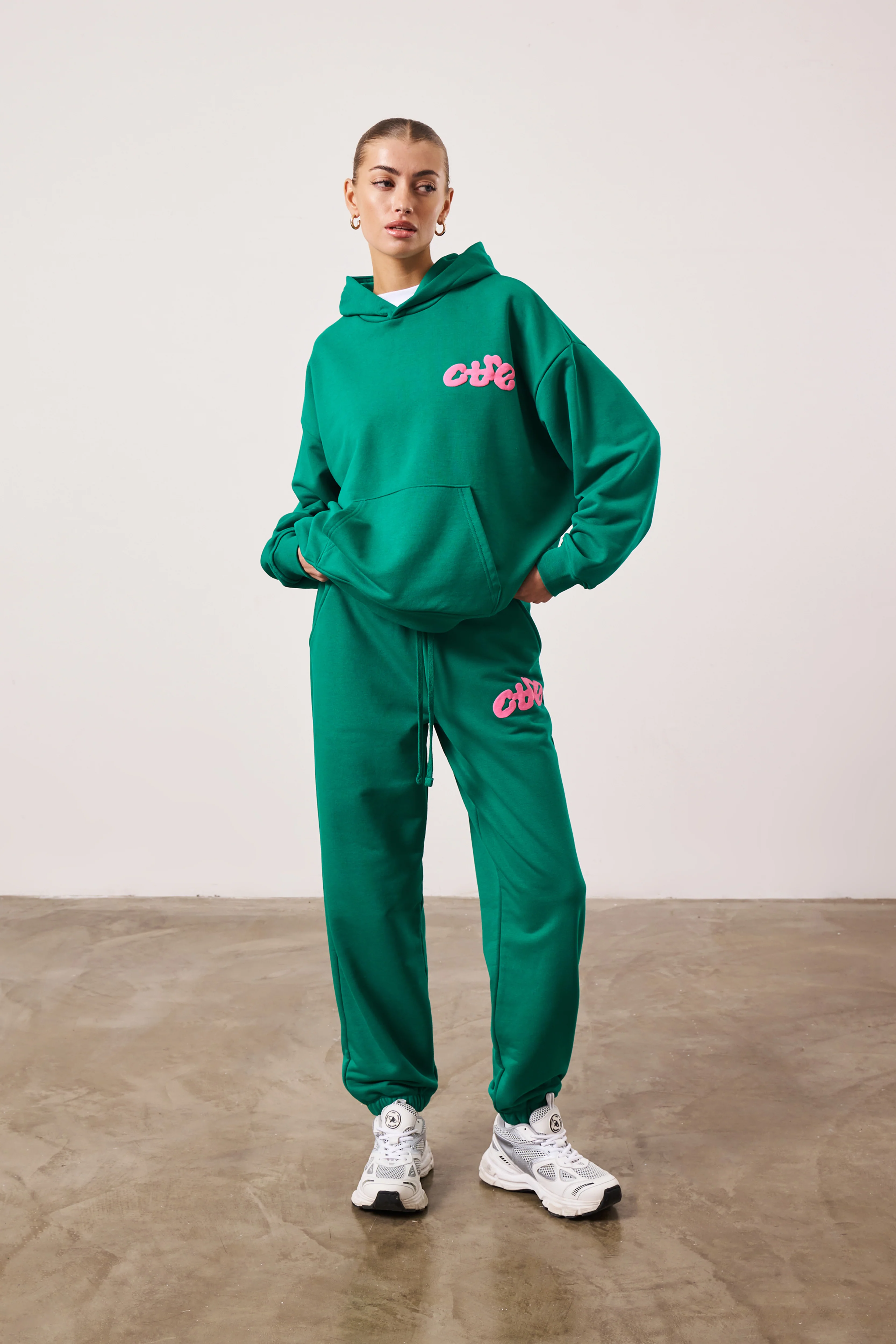 CTRE BUBBLE RELAXED JOGGERS - GREEN - Image 6
