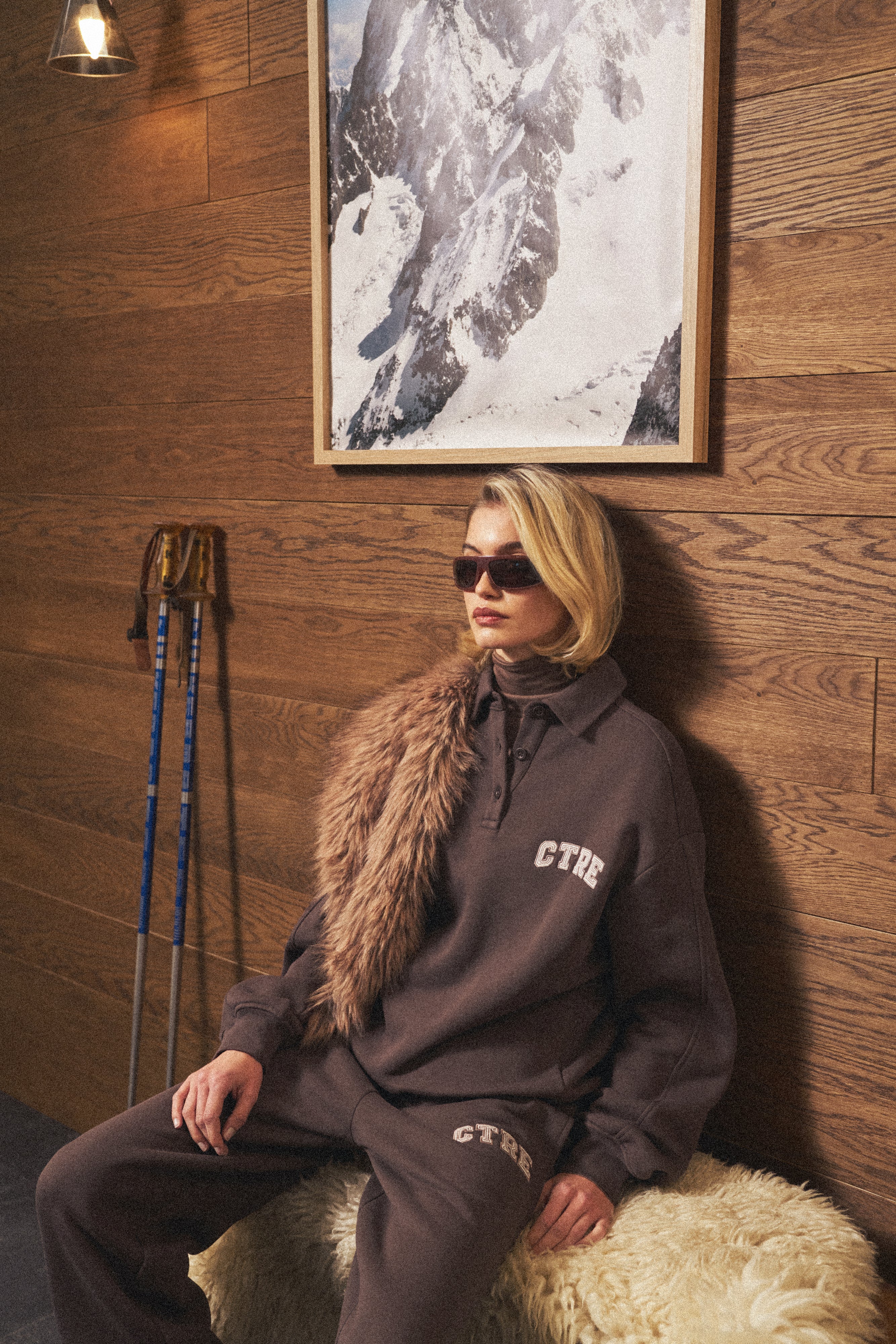 CTRE BUTTON THROUGH POLO - BROWN - Image 4