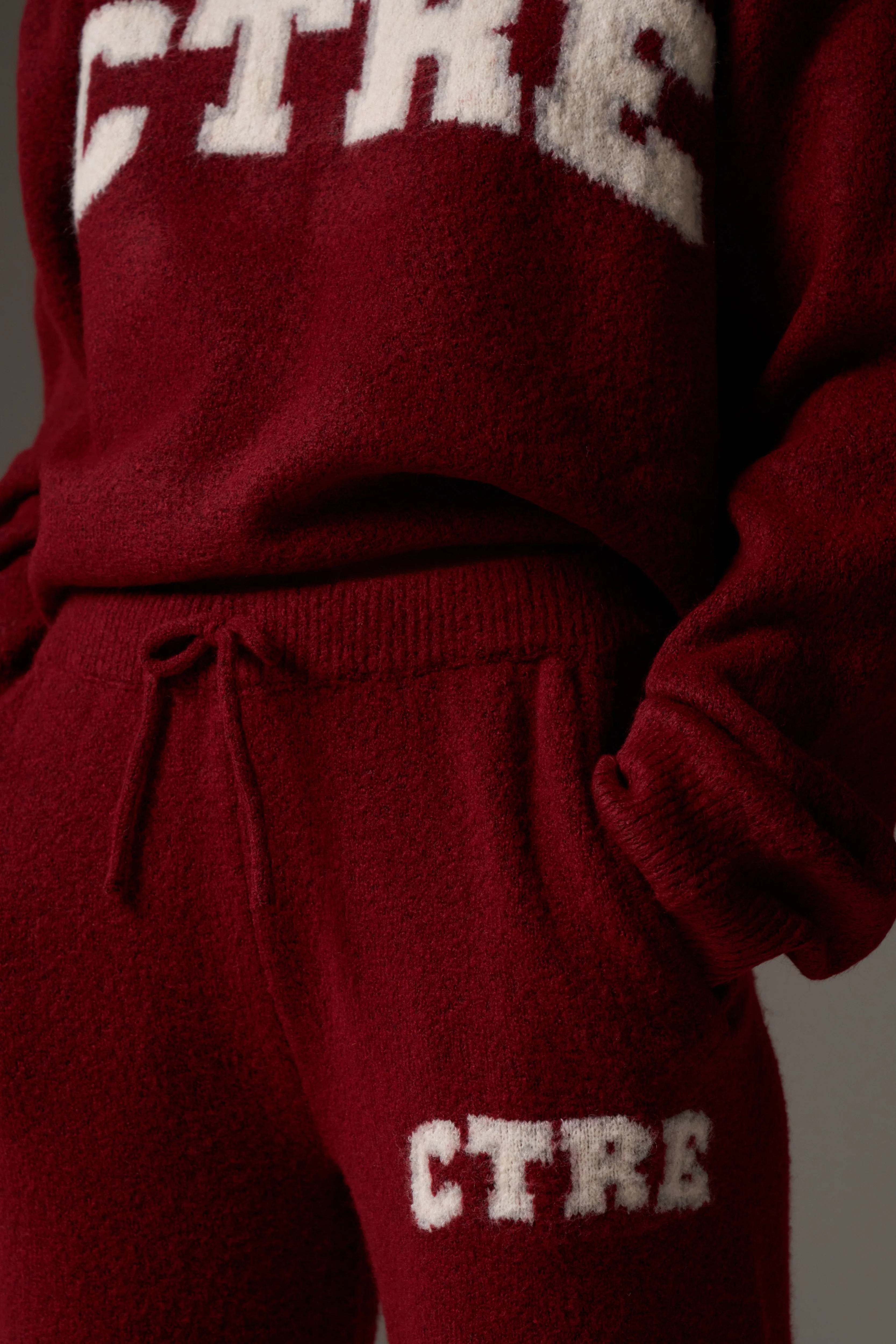CTRE KNITTED JOGGERS - BURGUNDY - Image 4