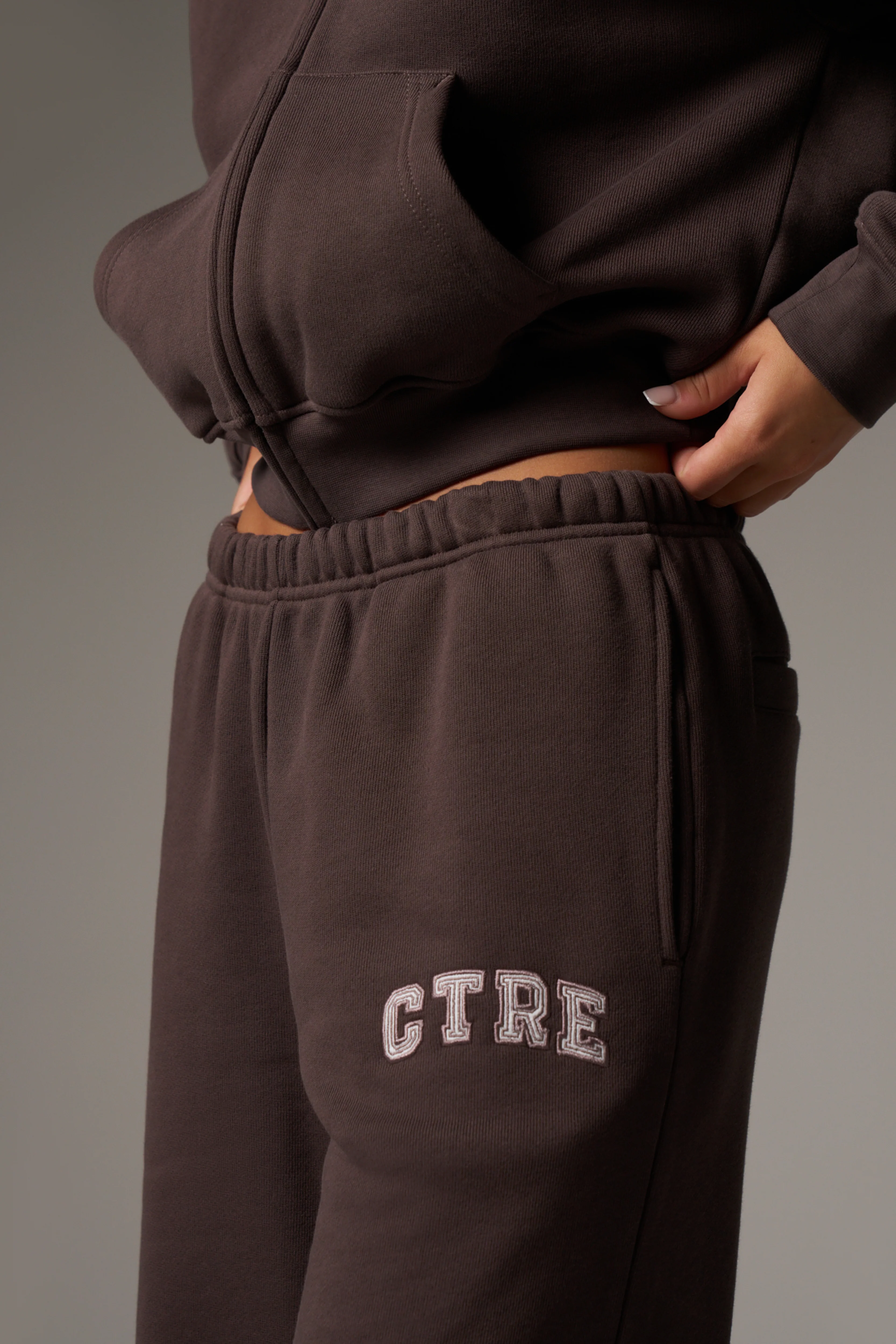 CTRE STRAIGHT LEG JOGGERS - BROWN - Image 5