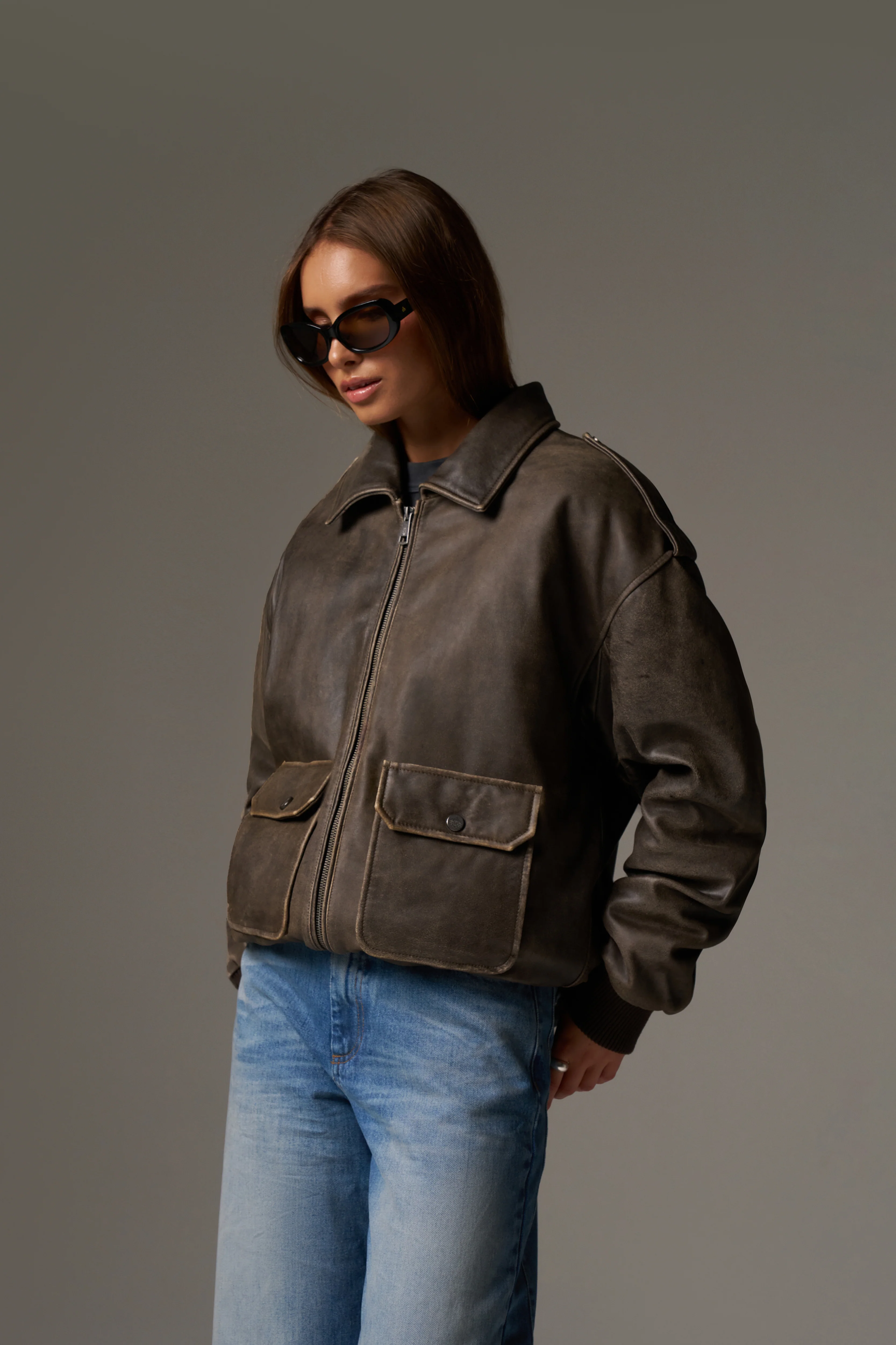 DISTRESSED LEATHER BOMBER JACKET - BROWN - Image 3