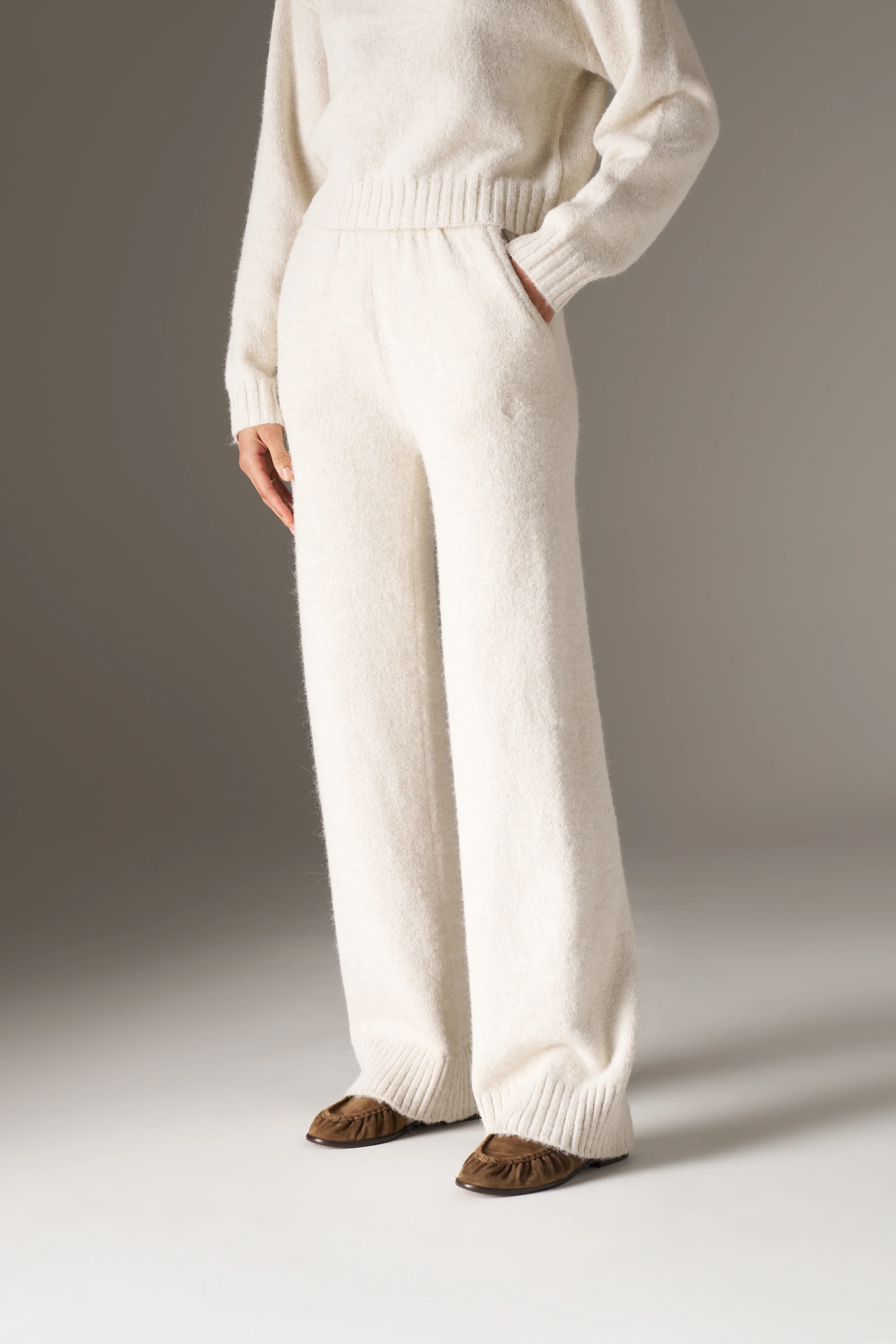 EMBLEM EMBROIDERED KNIT JOGGERS - OAT - Image 2