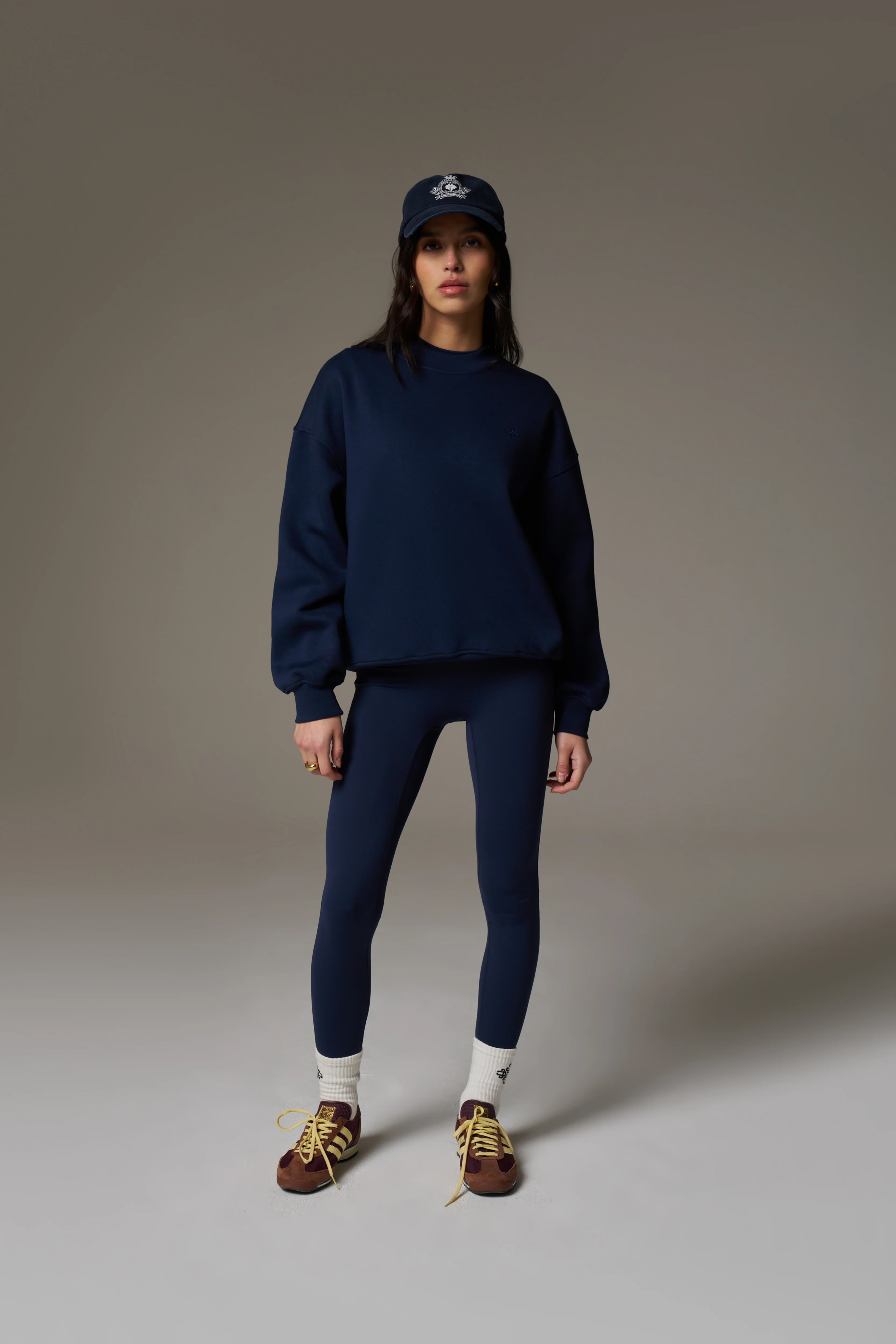 EMBLEM EMBROIDERED SWEATSHIRT - NAVY - Image 3