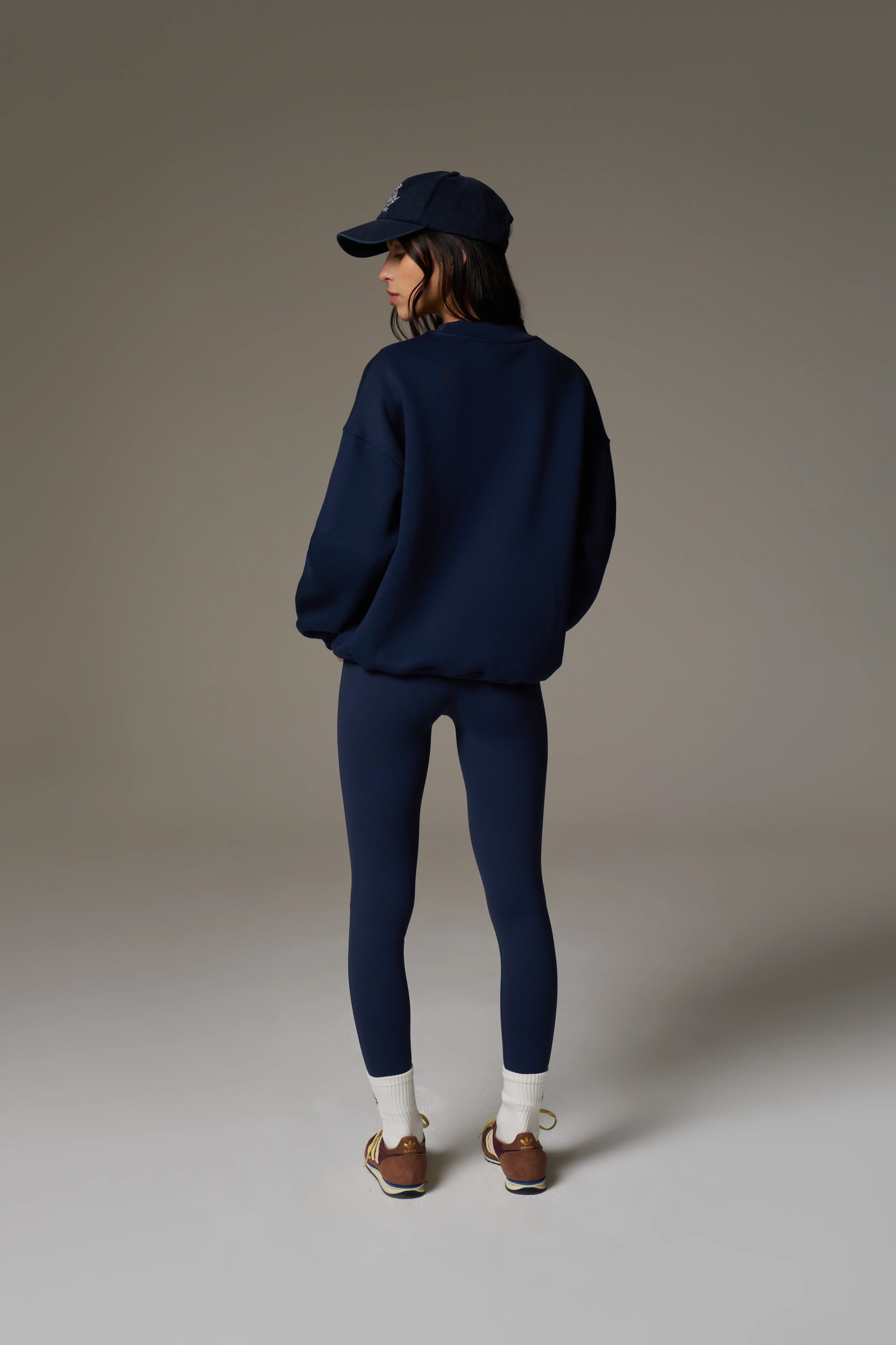 EMBLEM EMBROIDERED SWEATSHIRT - NAVY - Image 6