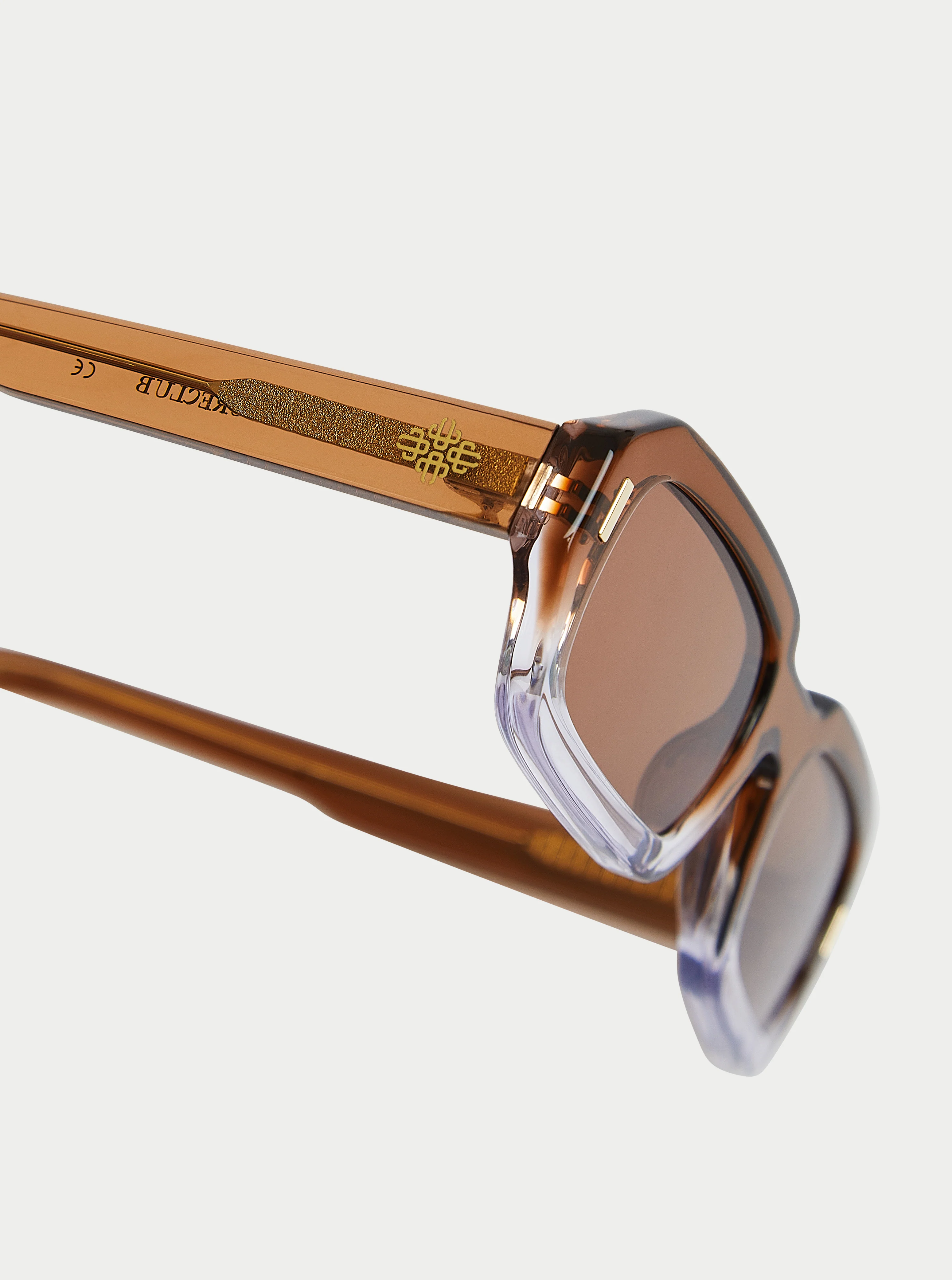 EMBLEM SUNGLASSES - BROWN - Image 3