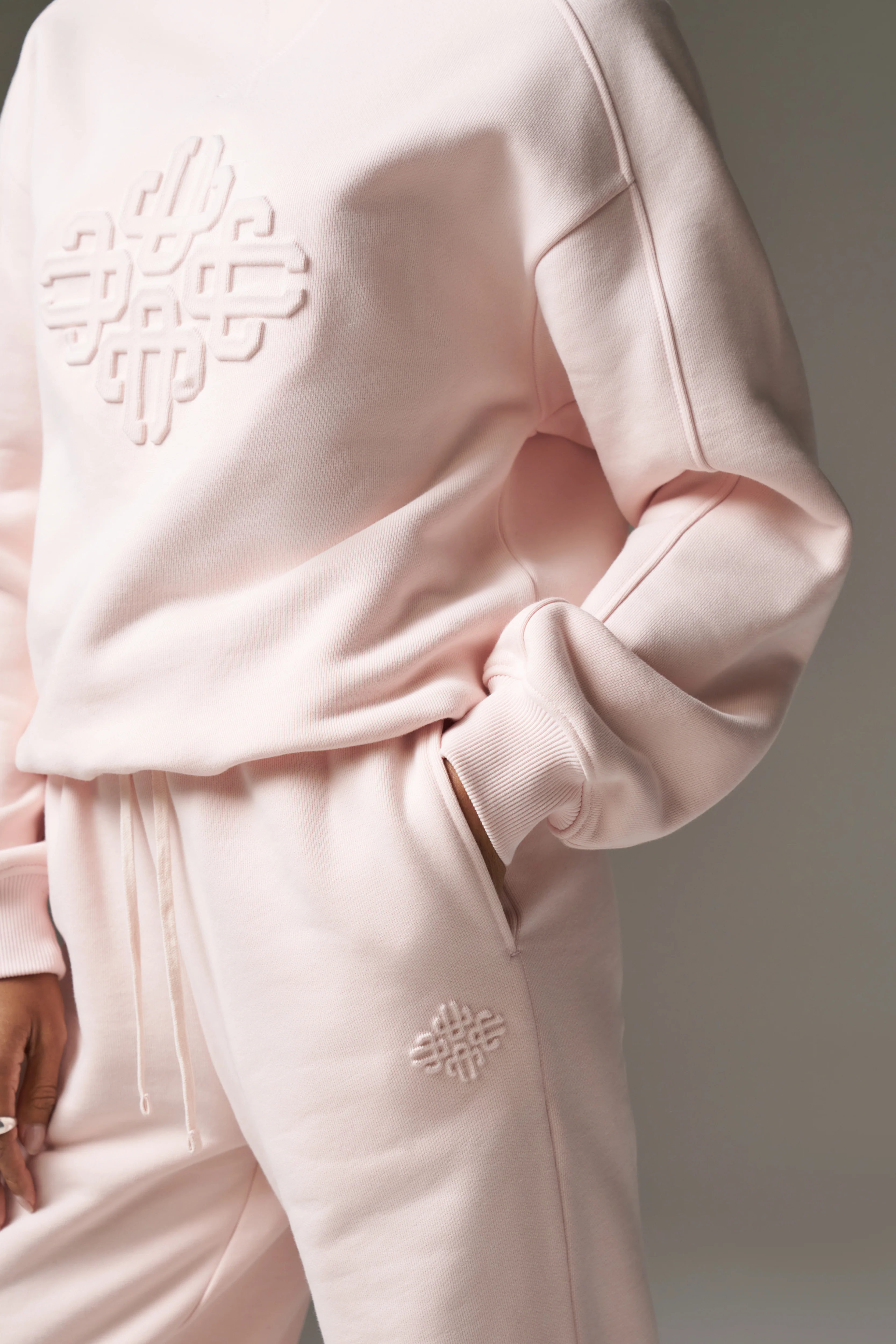EMBOSSED SWEATSHIRT - PINK - Image 5