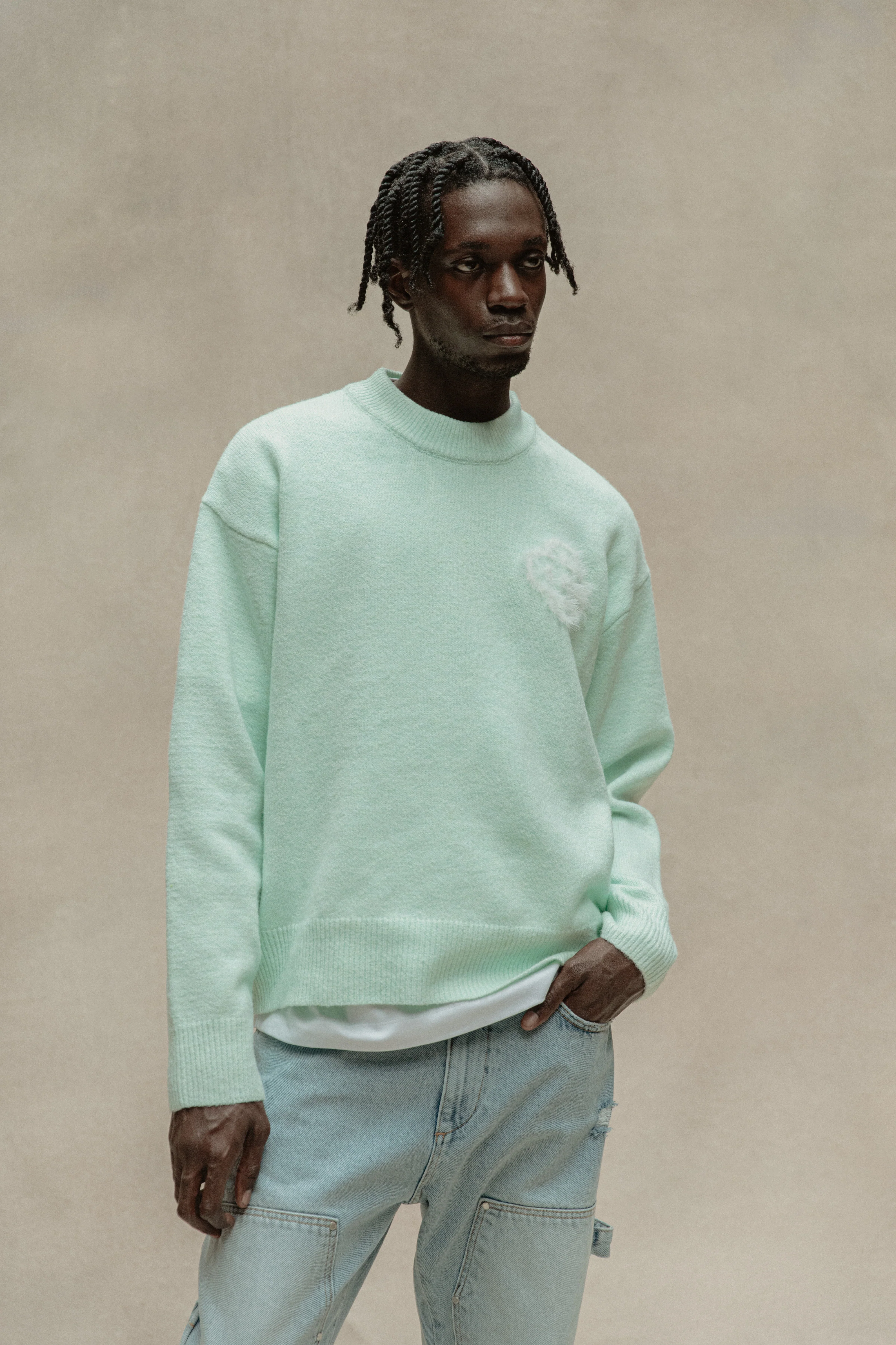 FLUFFY EMBLEM KNITTED CREW - MINT - Image 2