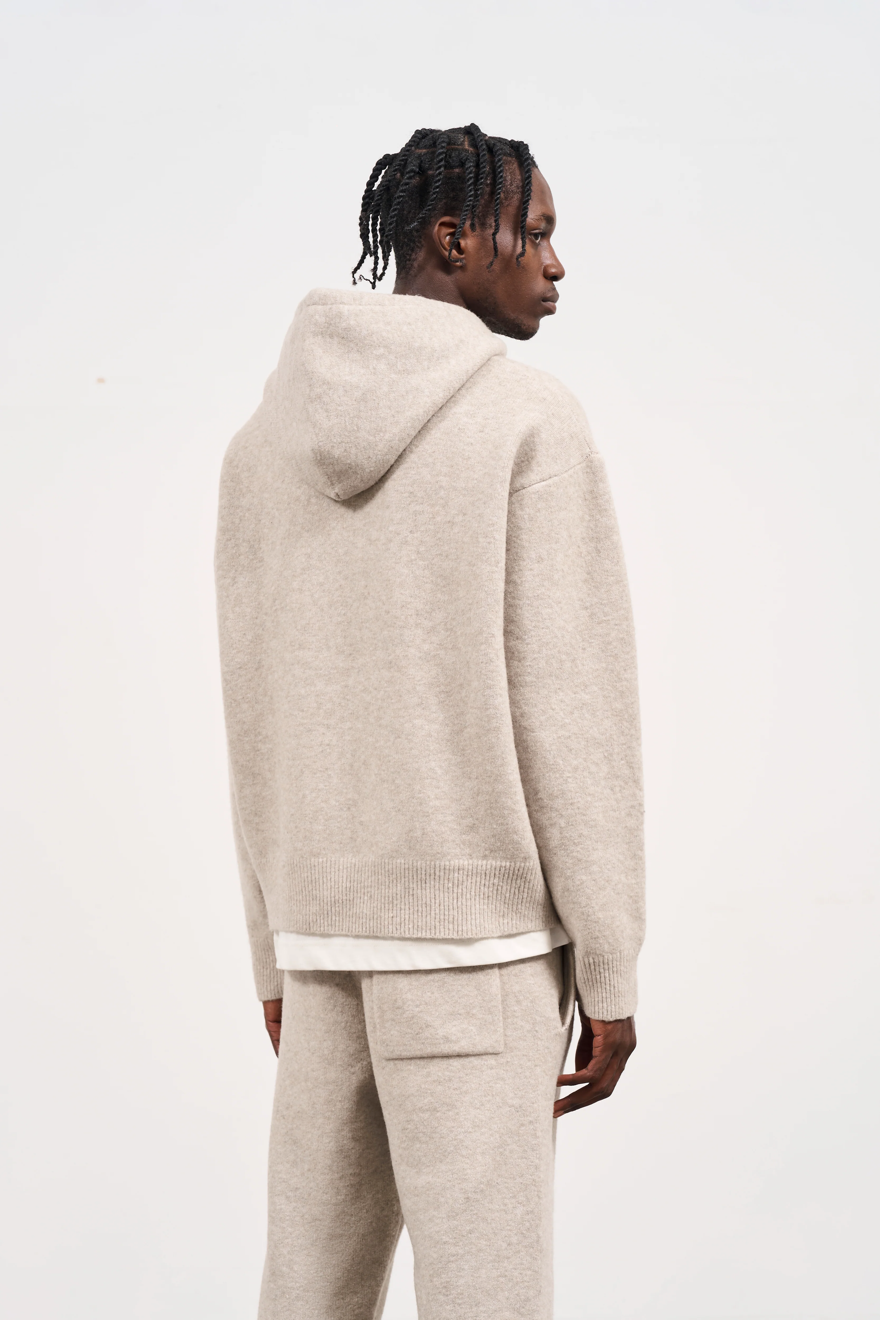 FLUFFY EMBLEM ZIP THROUGH KNITTED HOODIE - BEIGE - Image 5