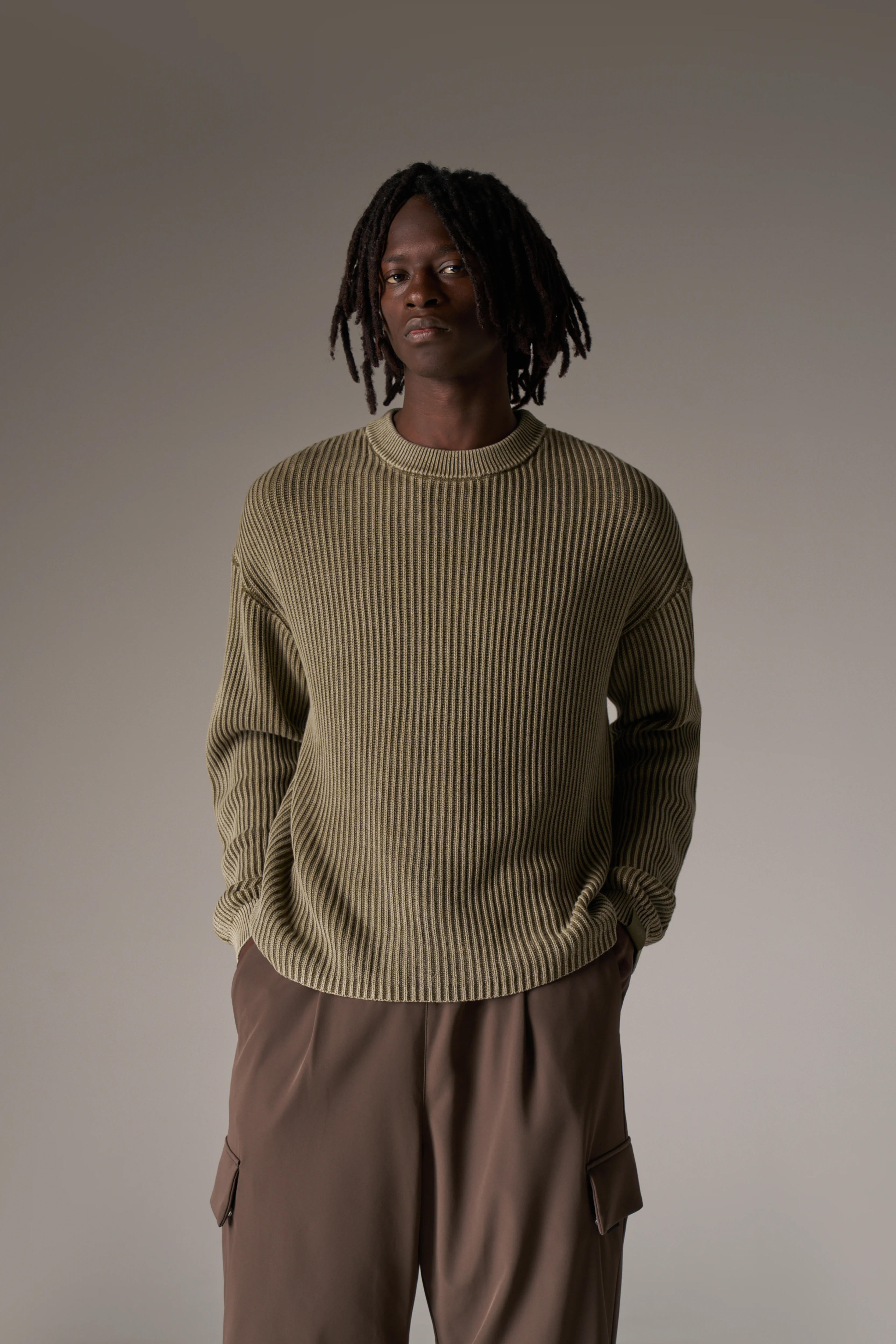 HEAVY WASHED RIBBED KNIT CREW - KHAKI - Image 3