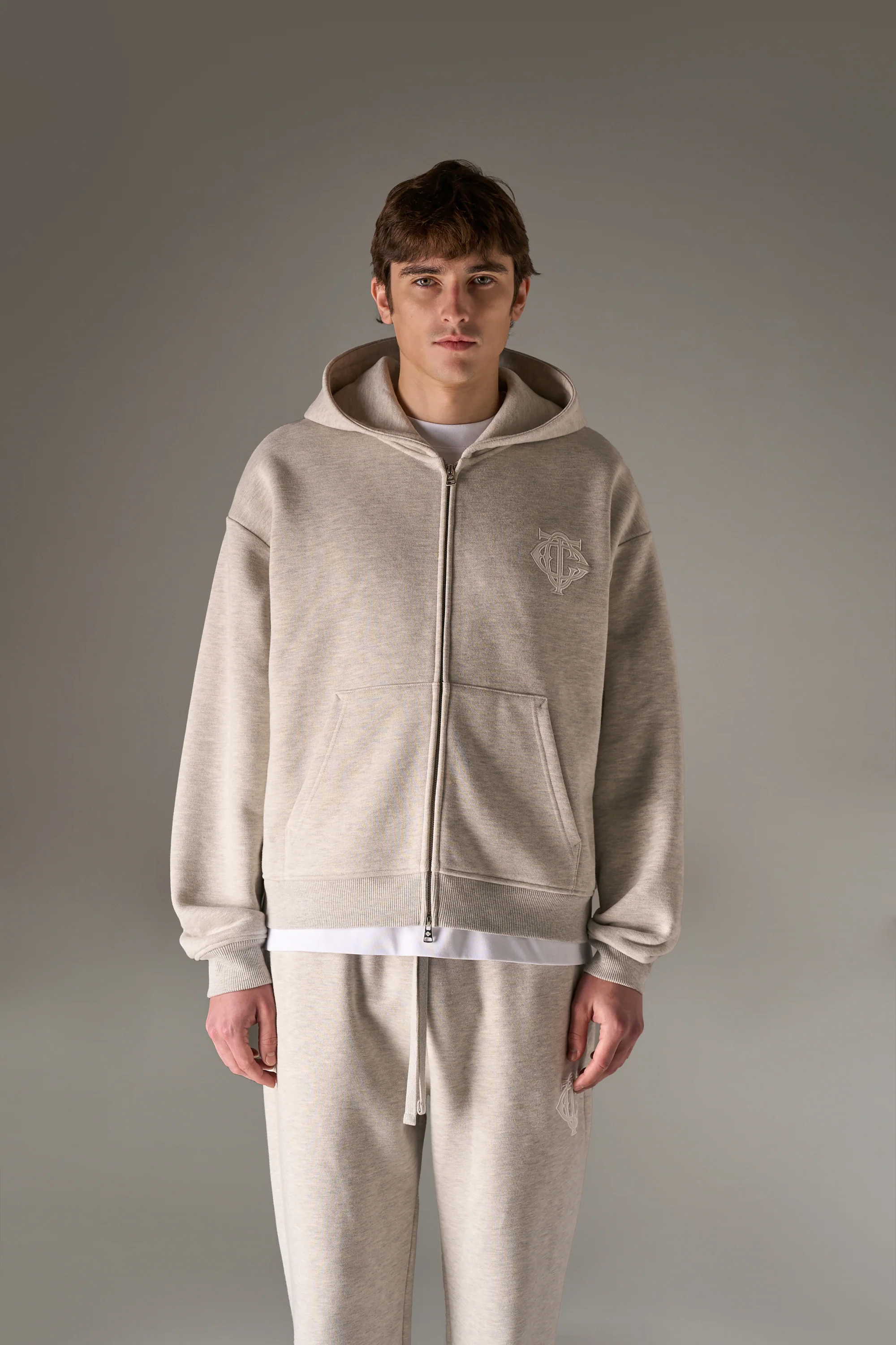 HEAVYWEIGHT MONOGRAM APPLIQUE EMBLEM ZIP THROUGH - GREY MARL - Image 4