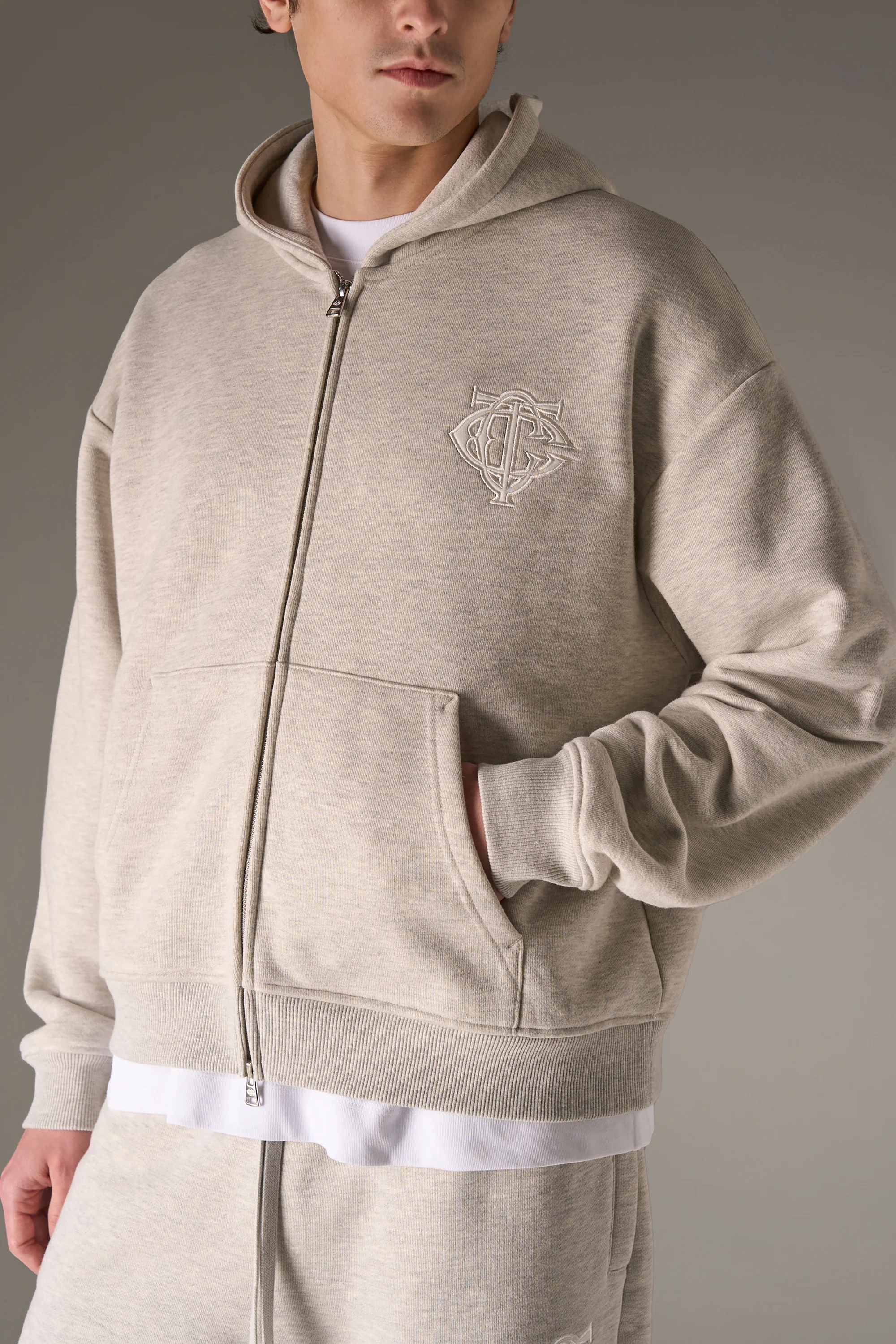 HEAVYWEIGHT MONOGRAM APPLIQUE EMBLEM ZIP THROUGH - GREY MARL - Image 7