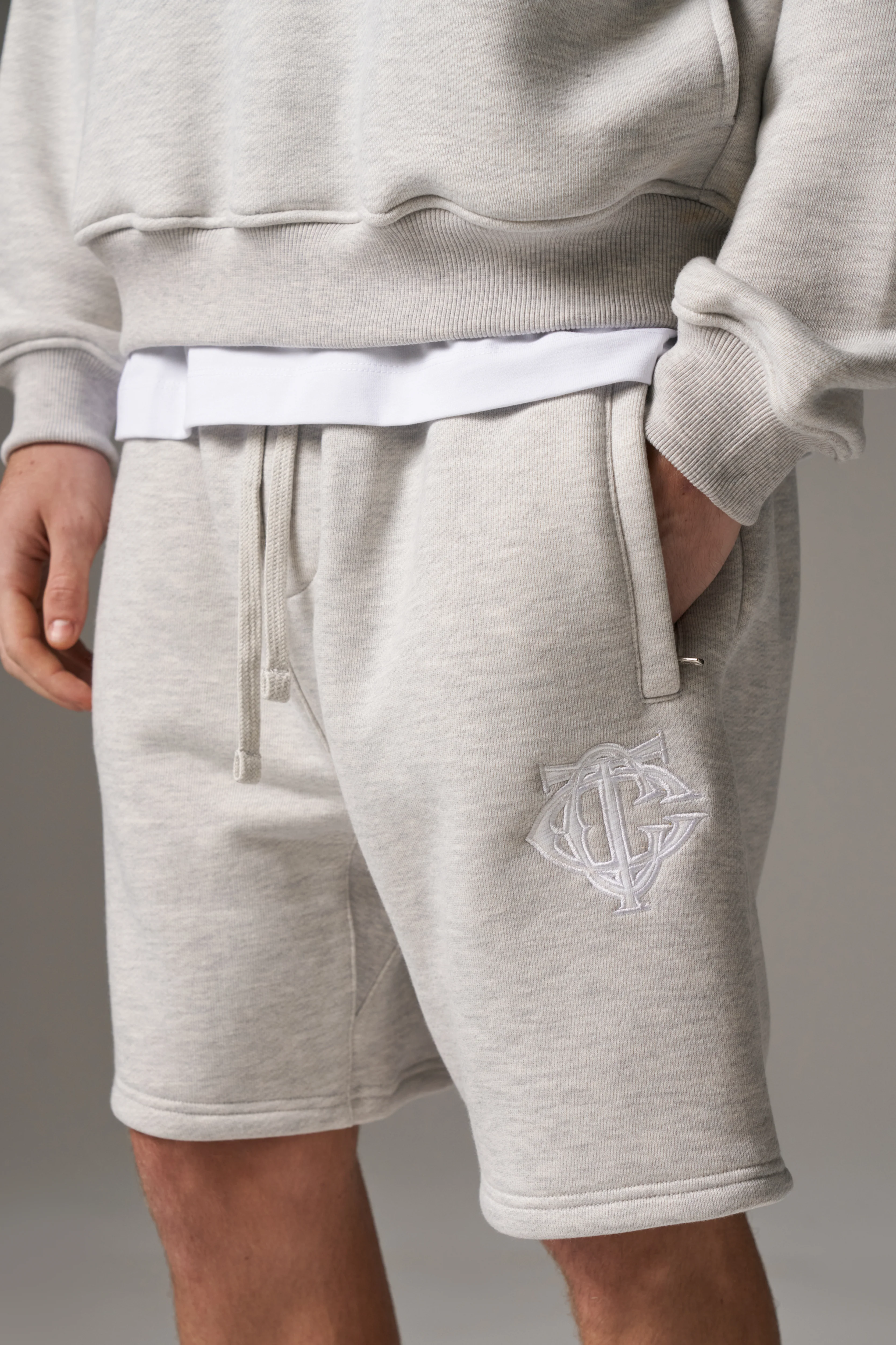 HEAVYWEIGHT MONOGRAM SHORTS - GREY MARL - Image 5