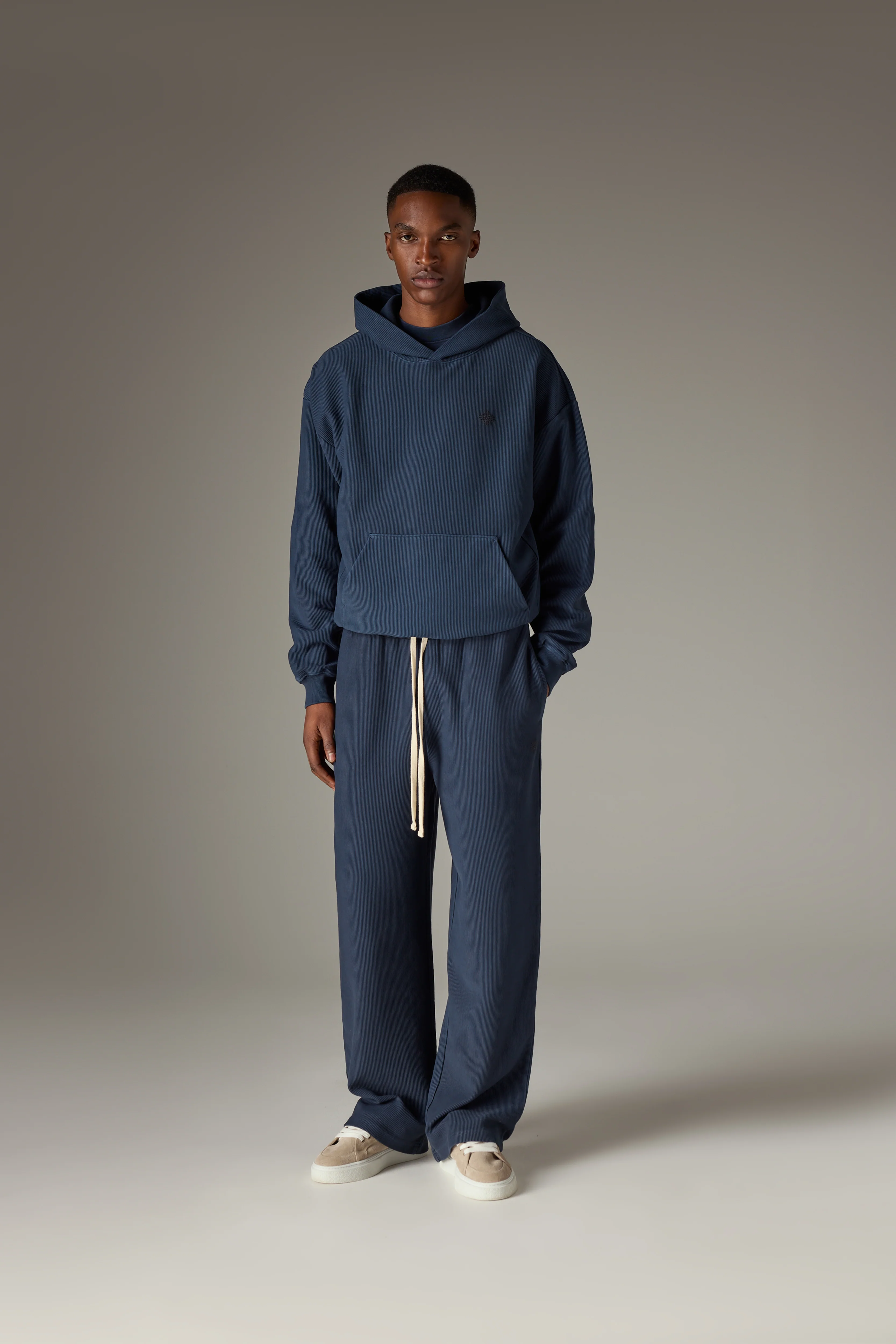 HEAVYWEIGHT WASHED RIBBED HOODIE - NAVY - Image 3