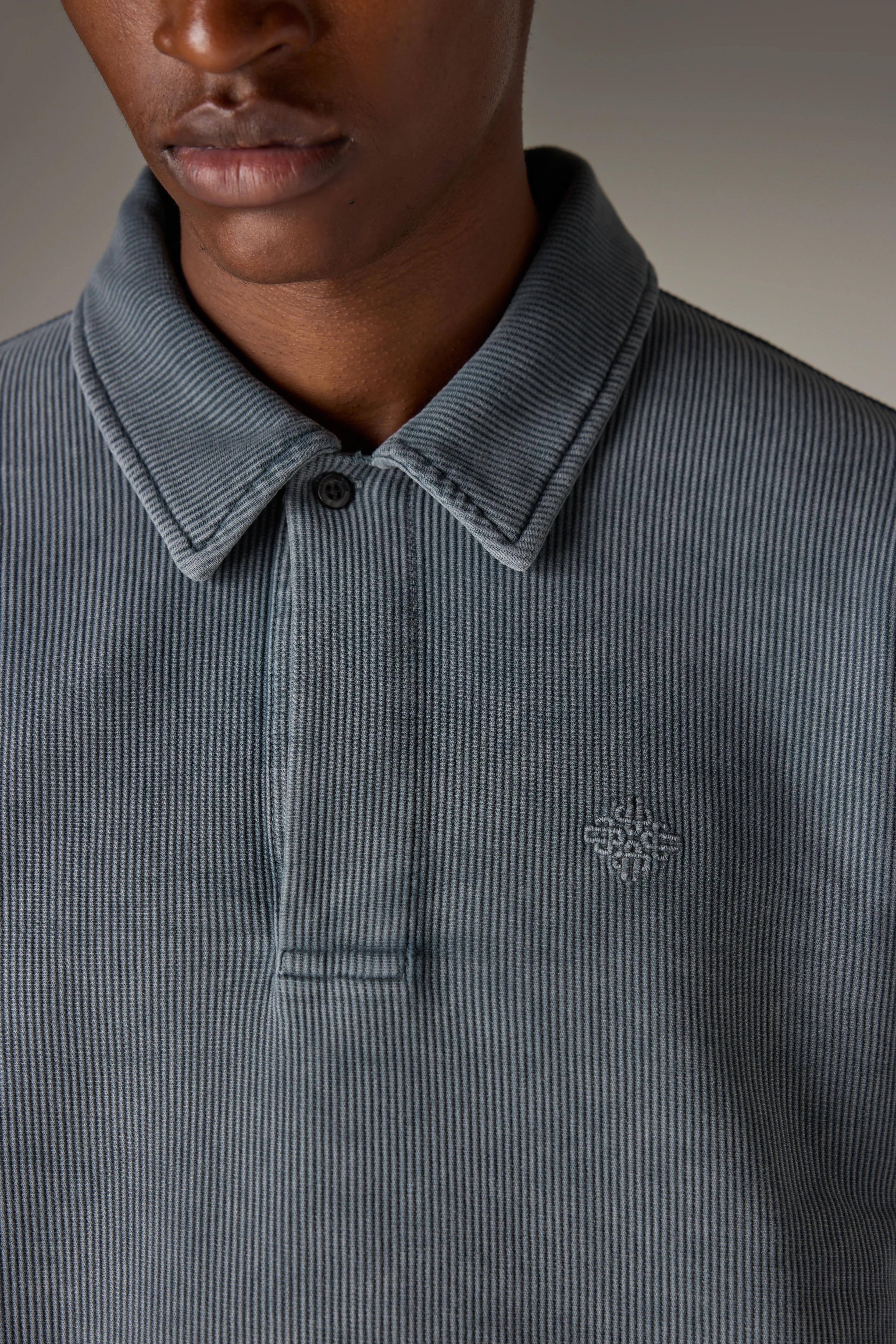HEAVYWEIGHT WASHED RIBBED POLO SWEATSHIRT - GREY - Image 5