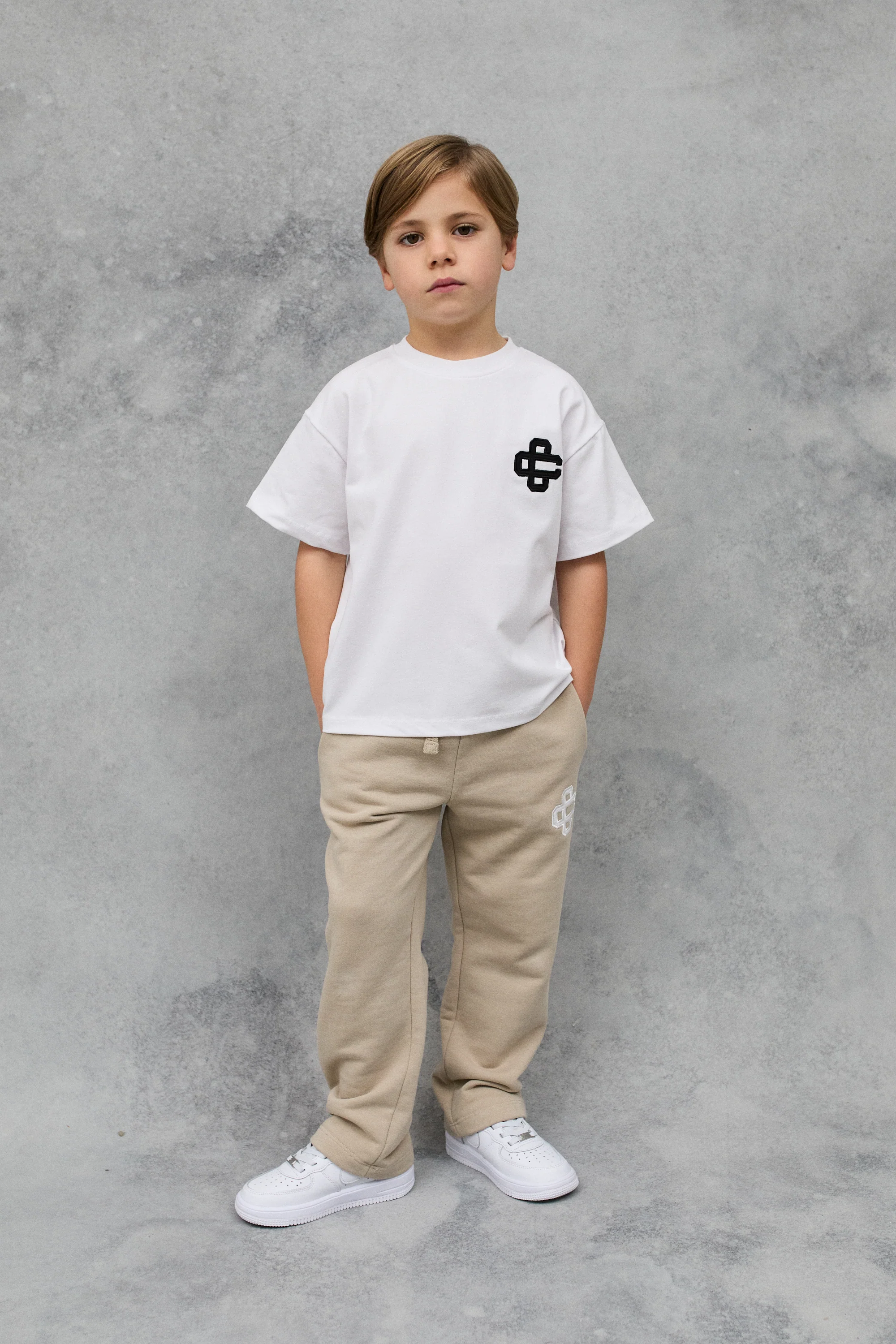 JNR EMBLEM APPLIQUE T-SHIRT - WHITE - Image 2