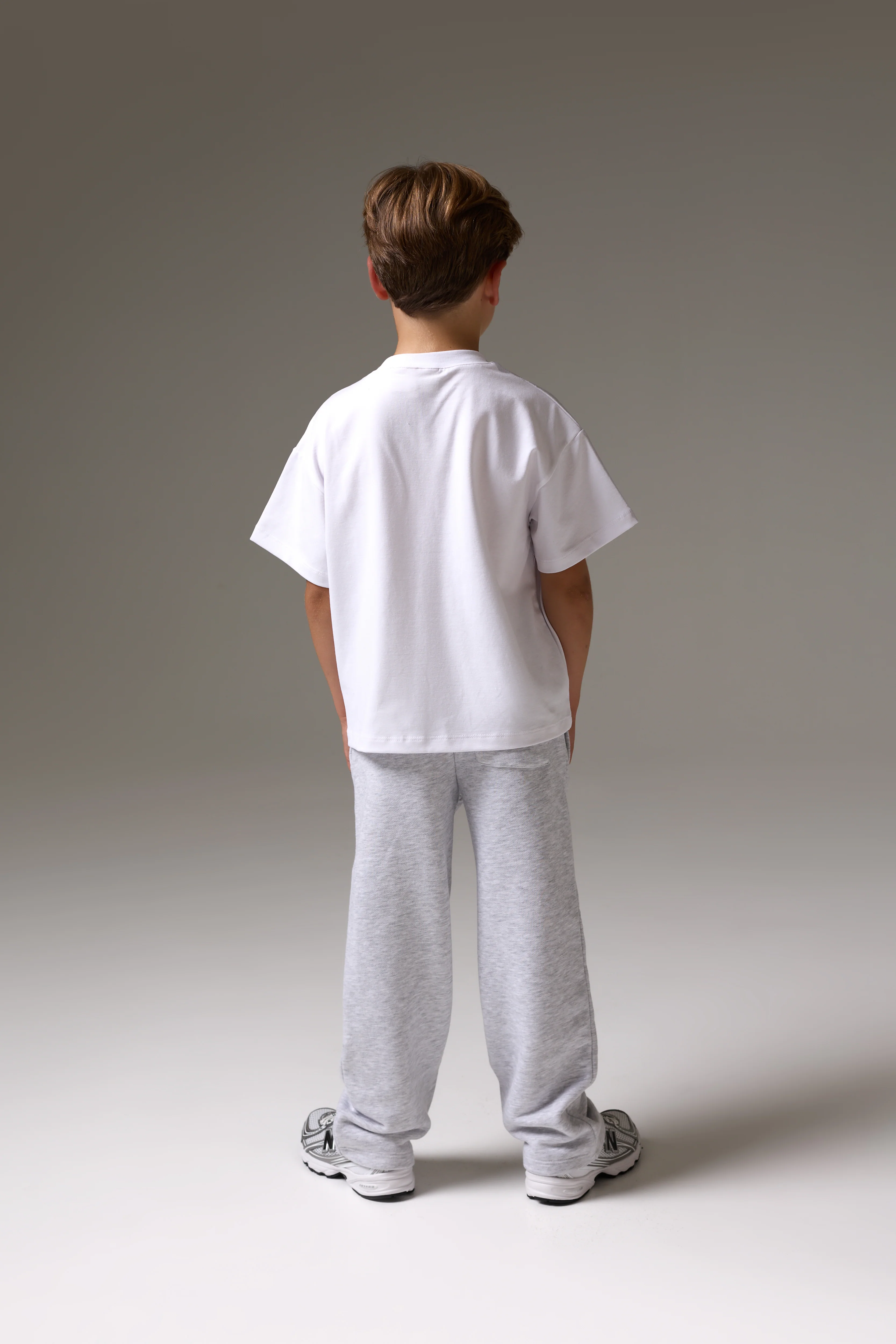 JUNIOR MONOGRAM EMBLEM APPLIQUE T-SHIRT - WHITE - Image 4