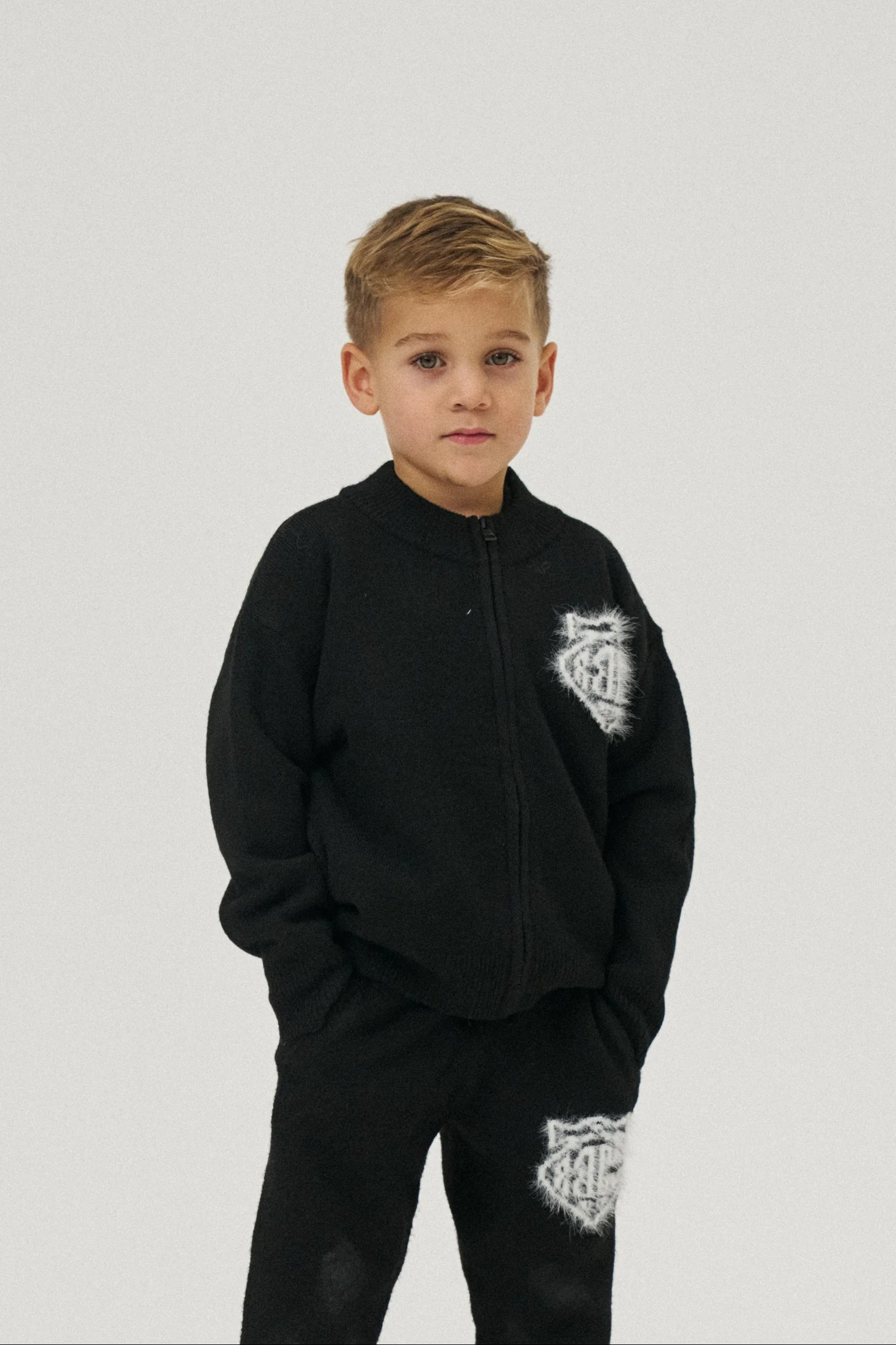 JUNIOR MONOGRAM FLUFFY KNIT ZIP THROUGH - BLACK