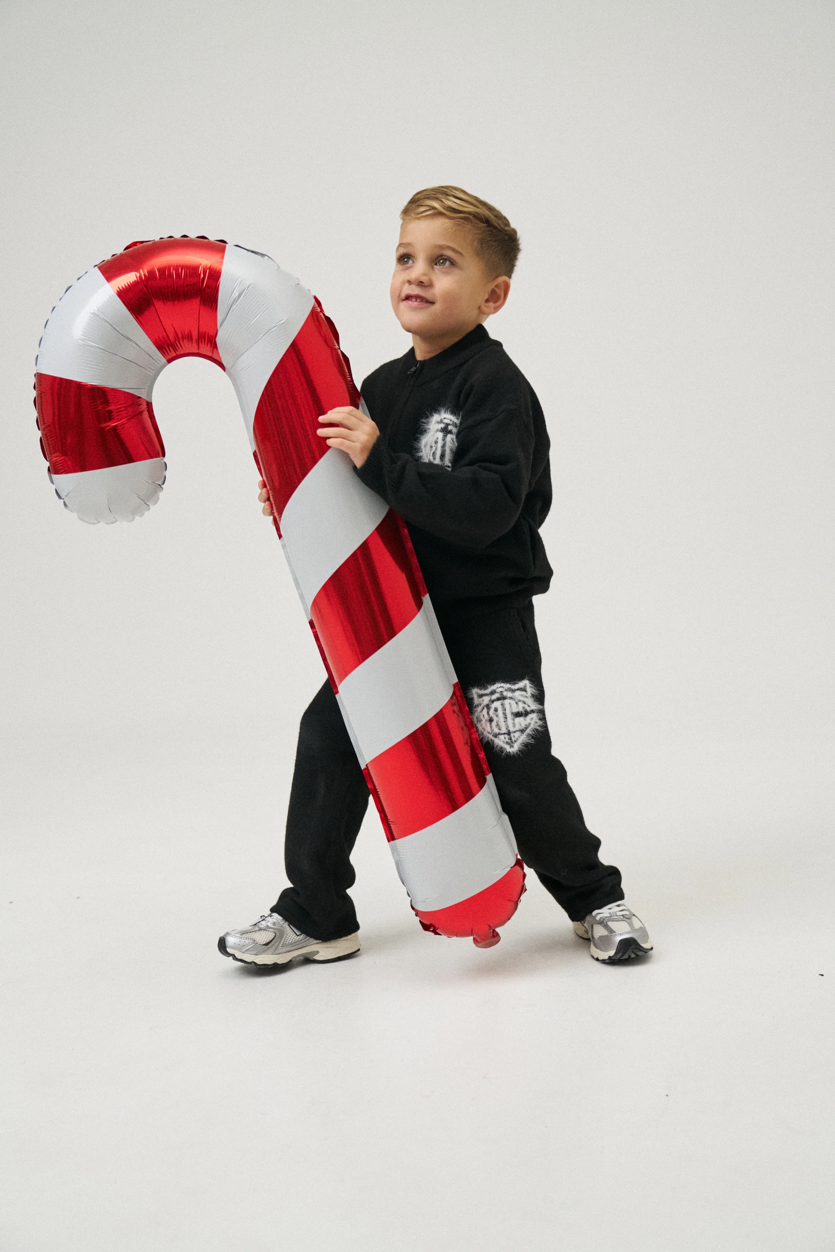 JUNIOR MONOGRAM FLUFFY KNIT ZIP THROUGH - BLACK - Image 3