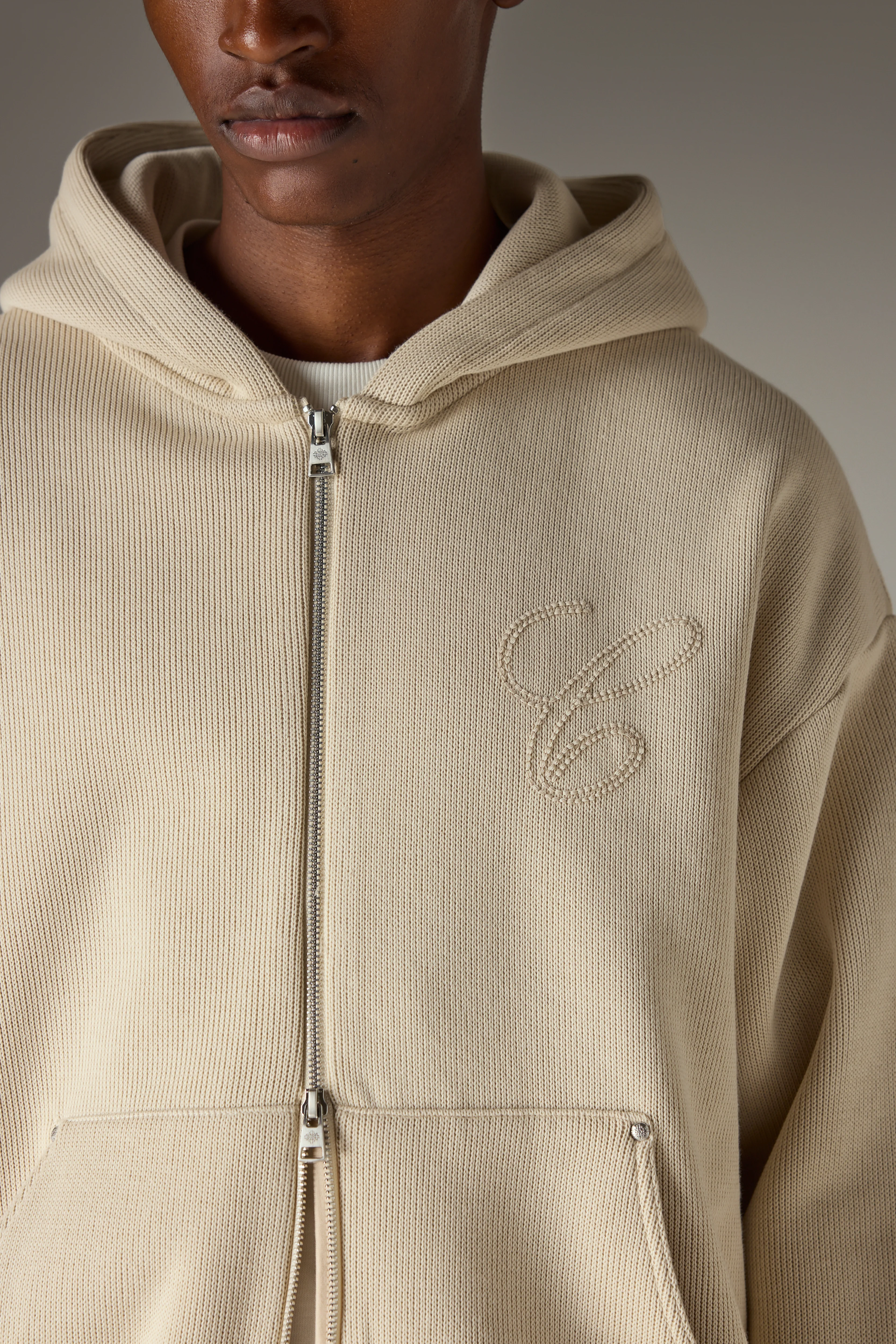 KNIT CONTRAST BINDING ZIP THROUGH HOODIE - BEIGE - Image 4