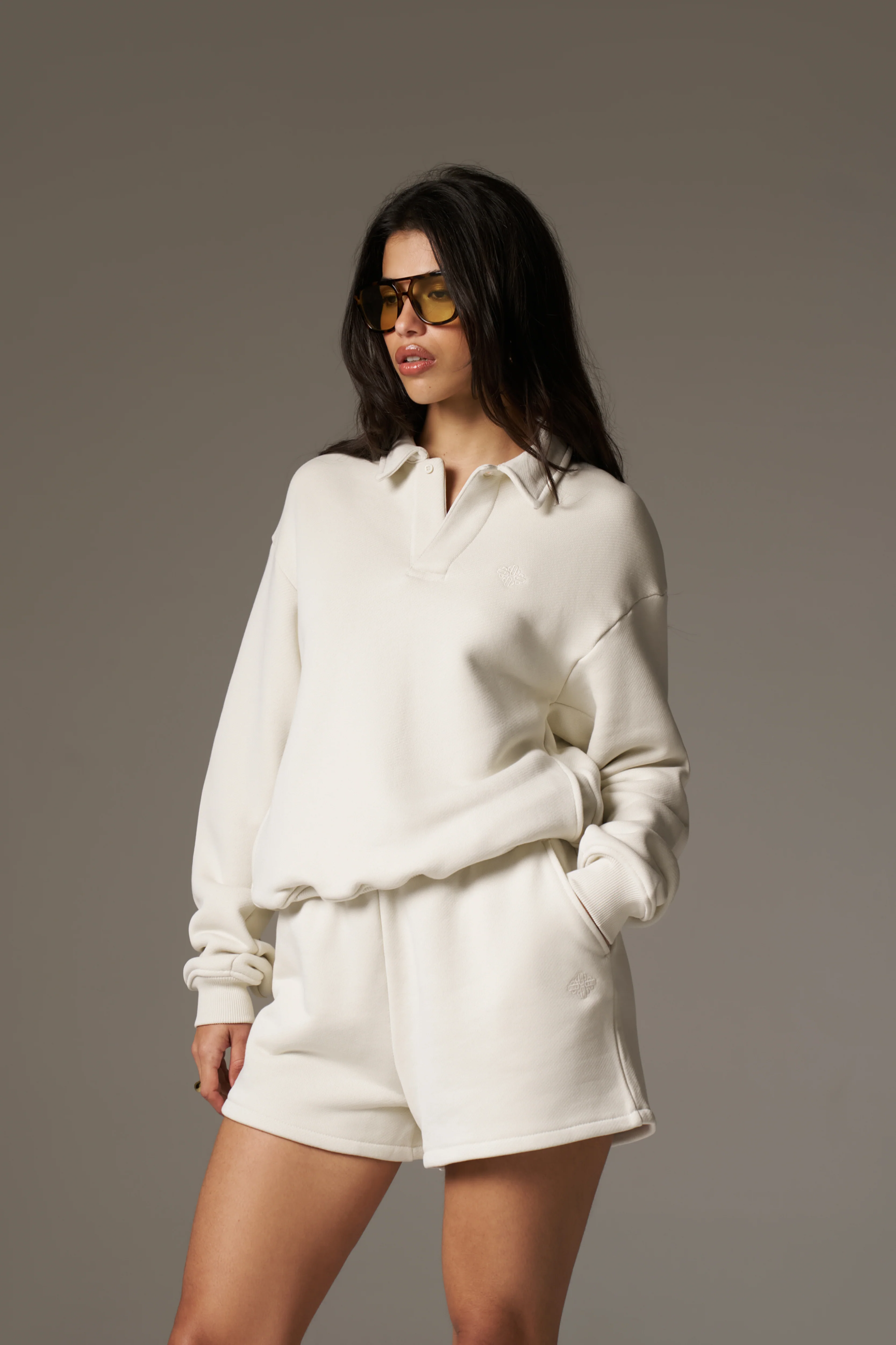 LAUNDERED CLASSICS POLO SWEATSHIRT - ECRU - Image 11