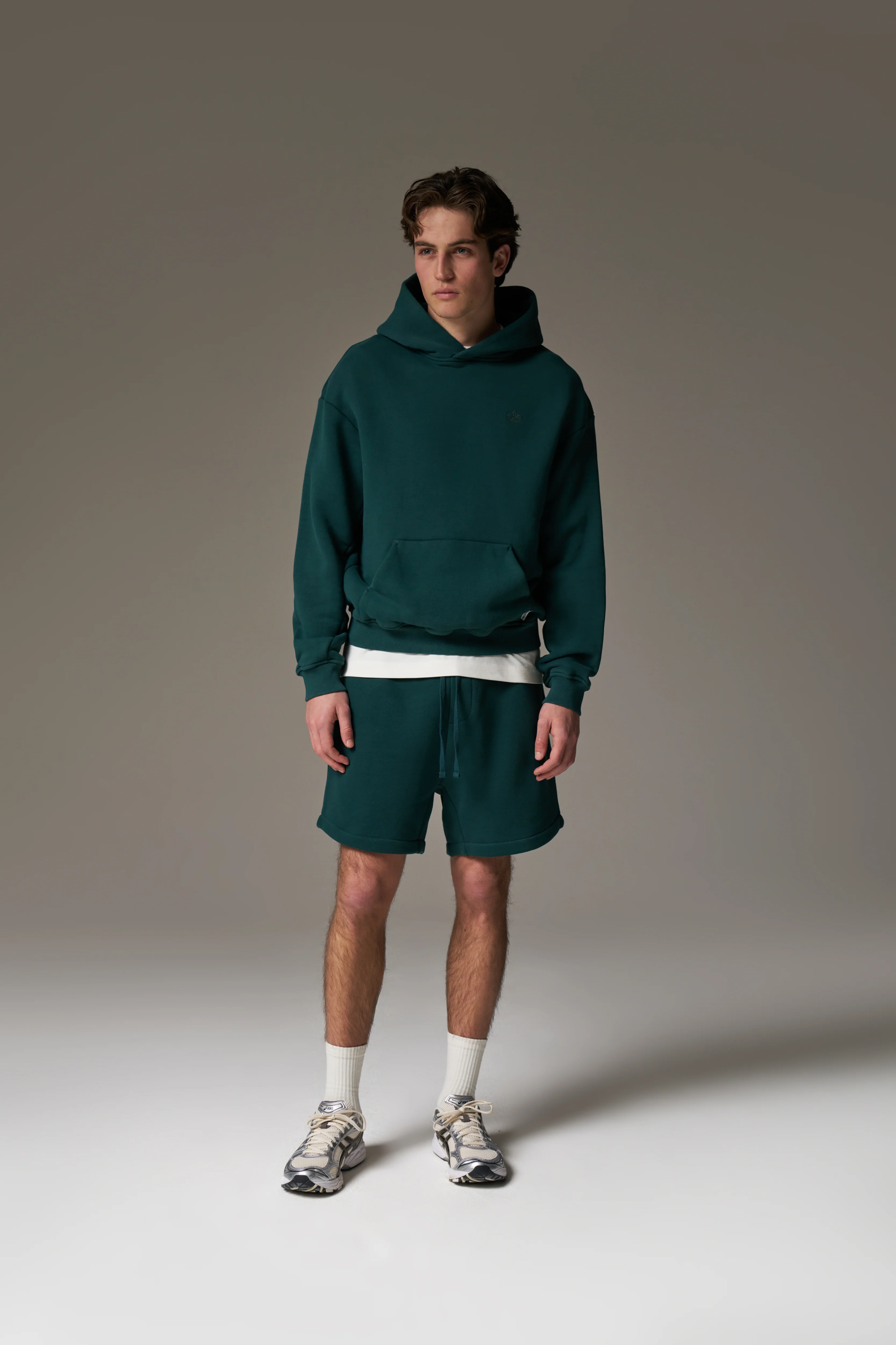 LAUNDERED CLASSICS SHORTS - GREEN - Image 3