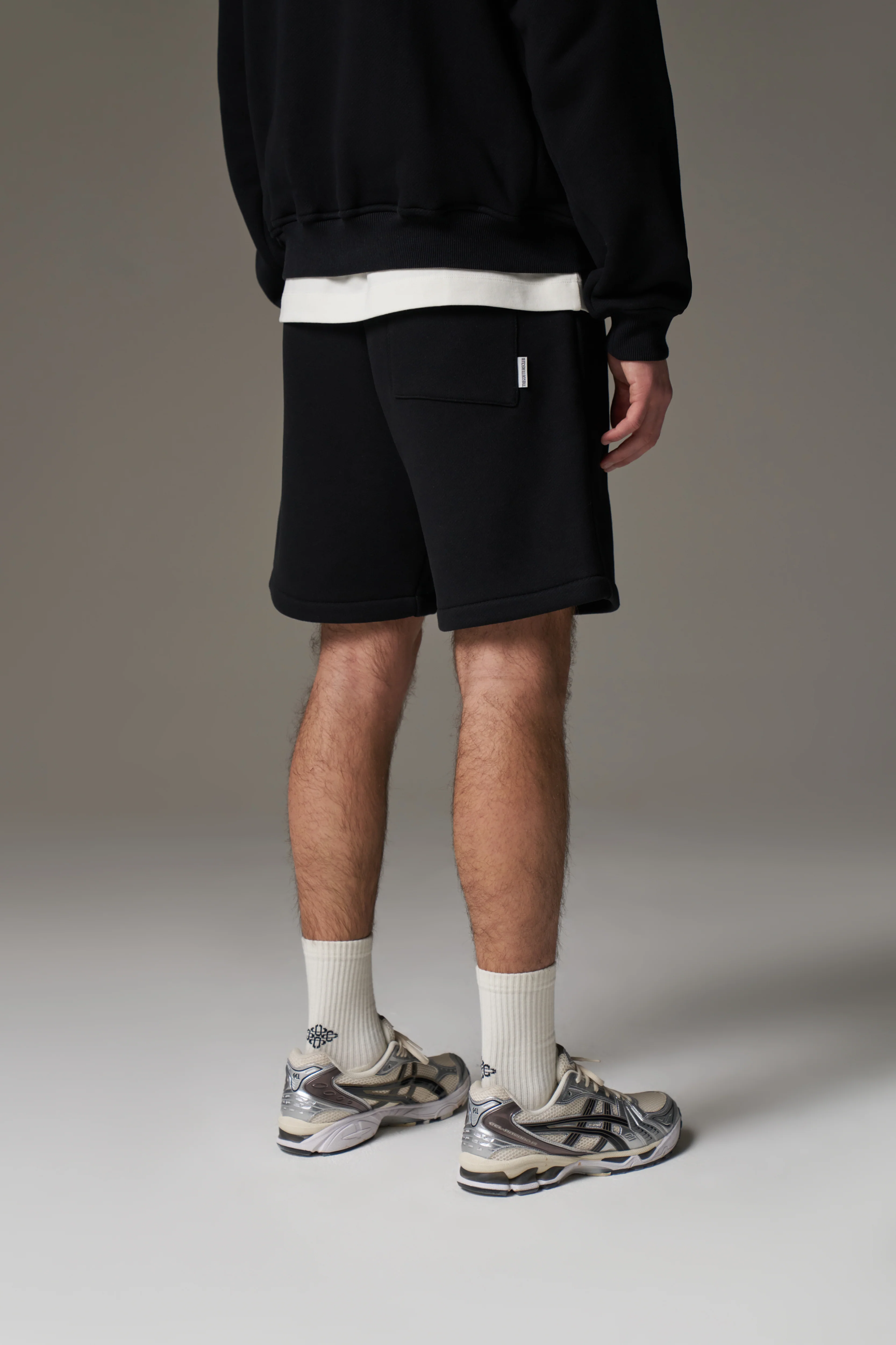 LAUNDERED CLASSICS SHORTS - WASHED BLACK - Image 7