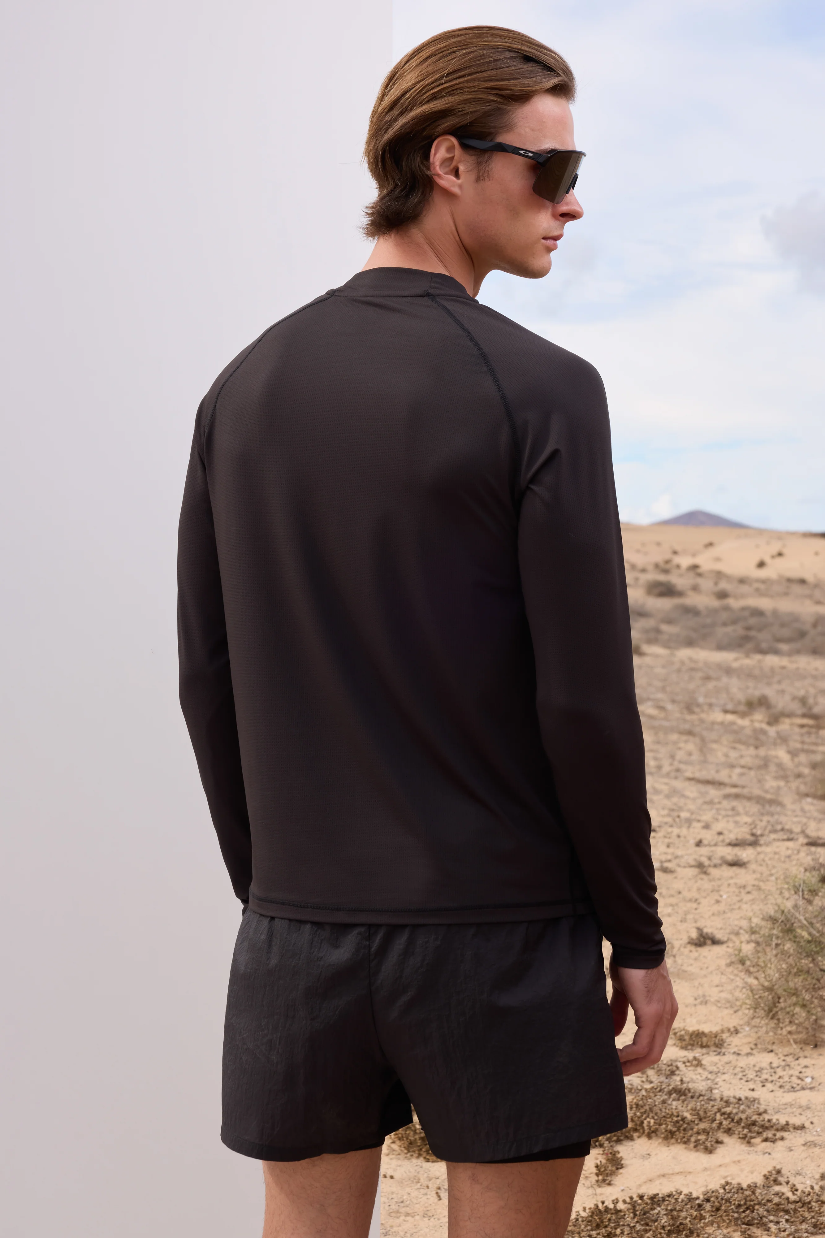 LONG SLEEVE TRAINING TOP - BLACK - Image 4