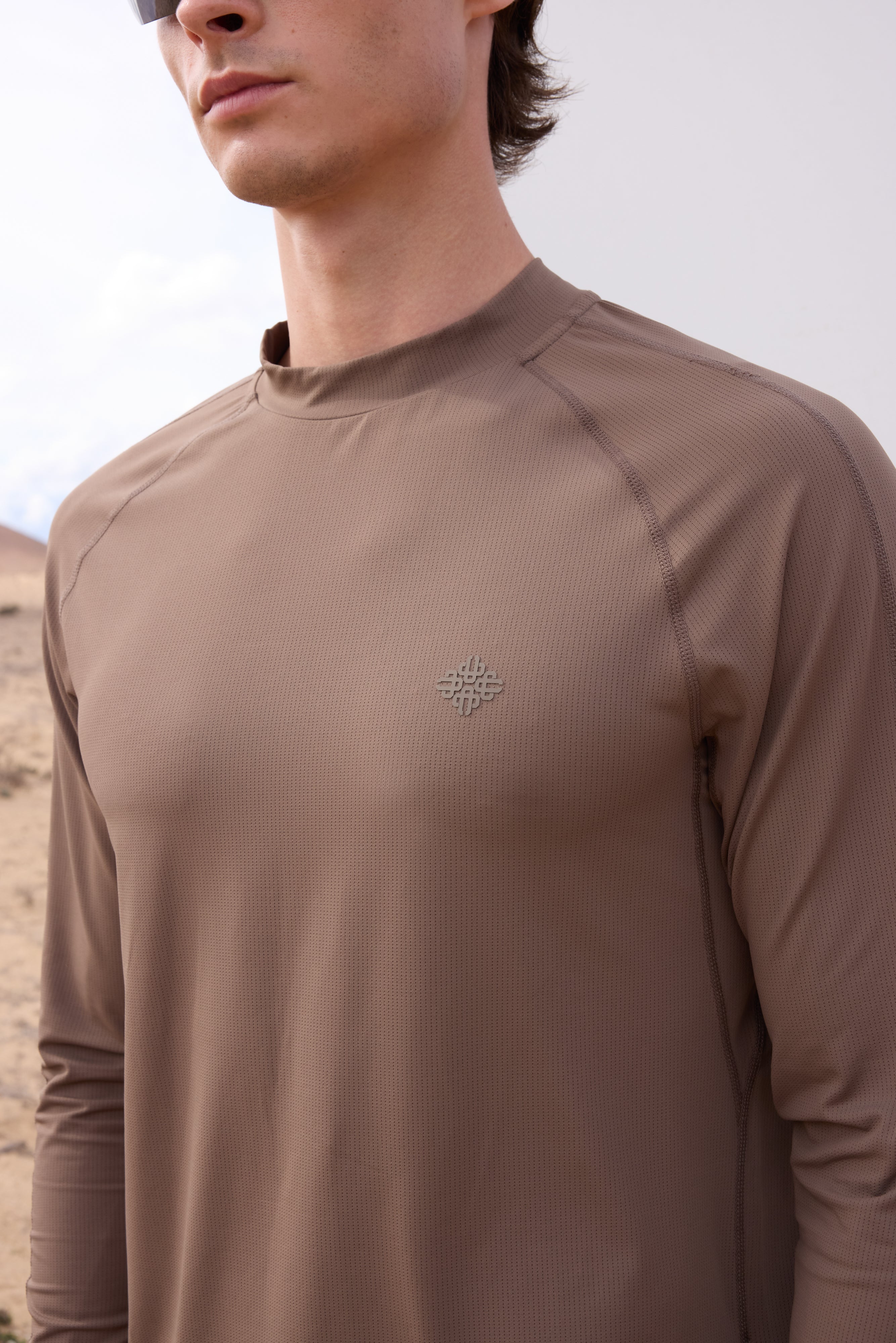LONG SLEEVE TRAINING TOP - BROWN - Image 4