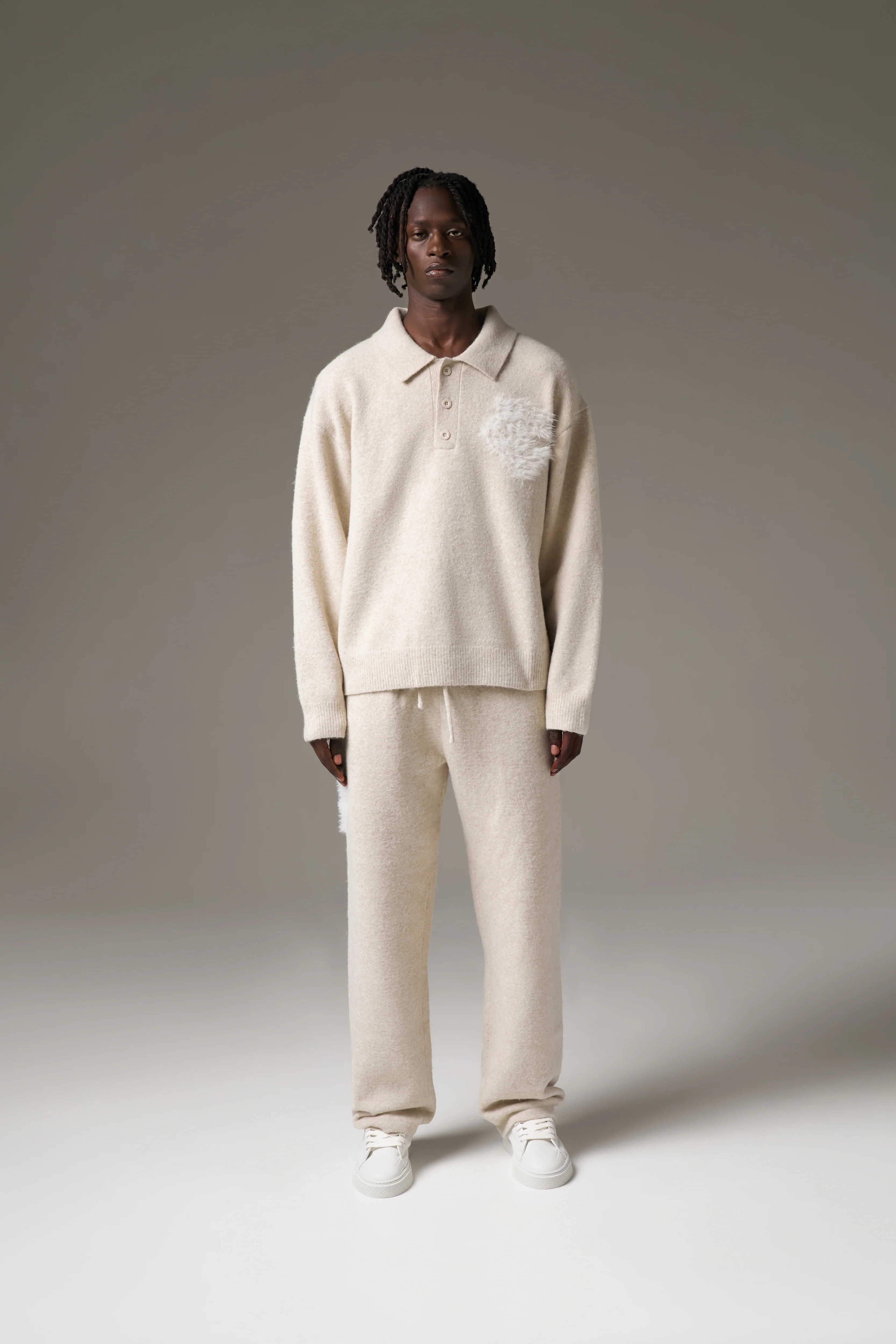MONOGRAM FLUFFY KNIT POLO - BEIGE - Image 4