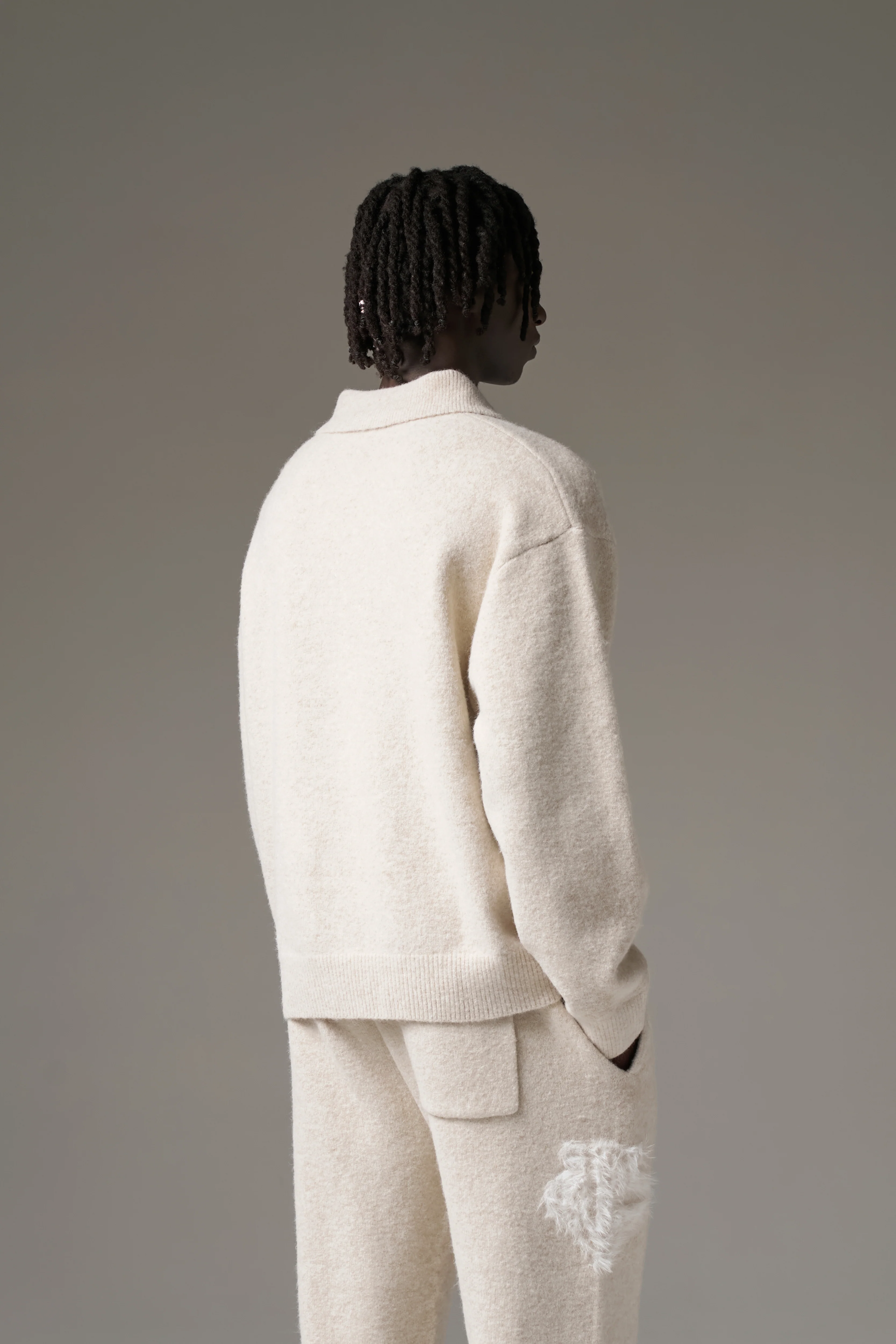 MONOGRAM FLUFFY KNIT POLO - BEIGE - Image 6