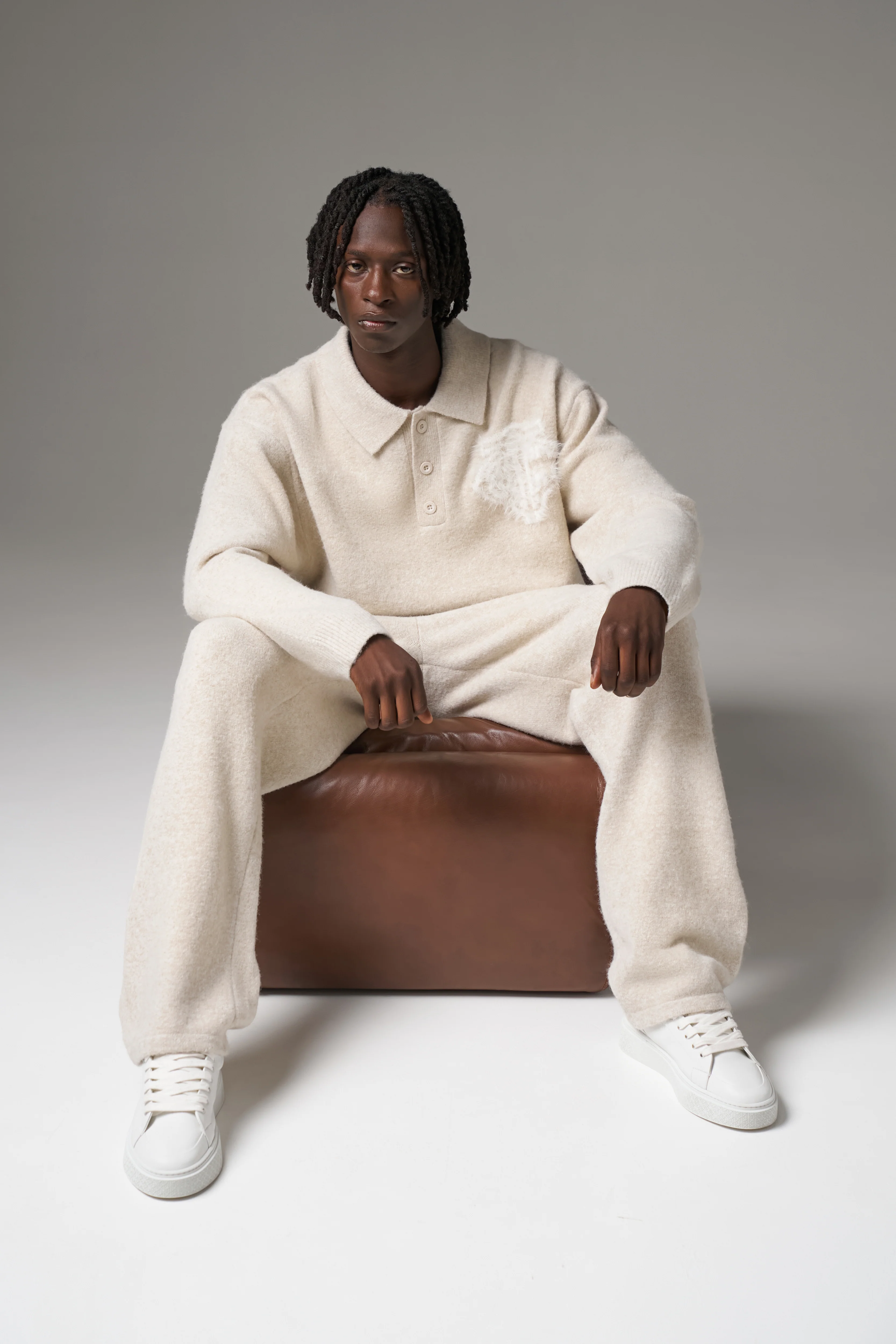 MONOGRAM FLUFFY KNIT POLO - BEIGE - Image 8