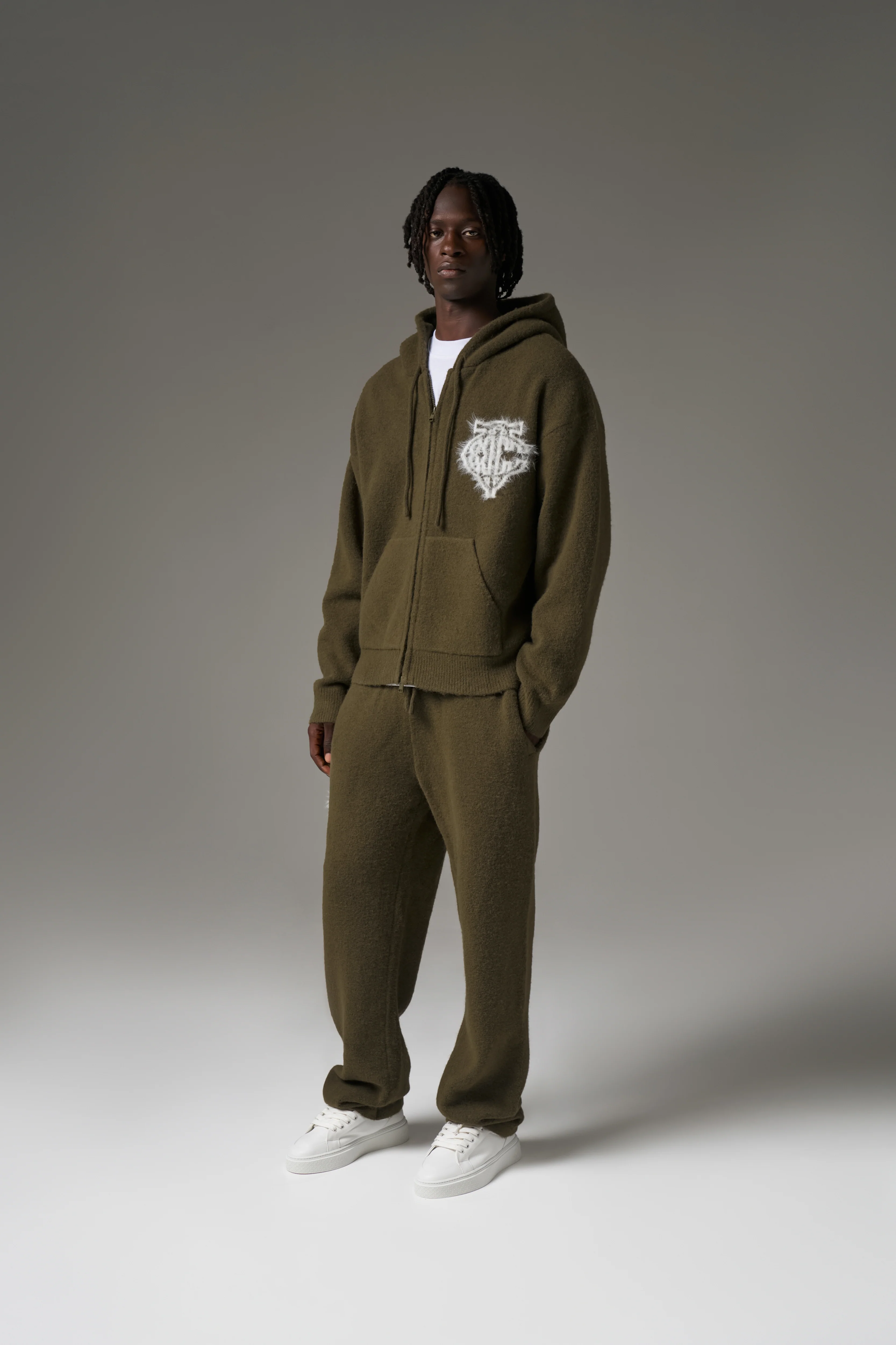 MONOGRAM FLUFFY KNIT ZIP THROUGH HOODIE - KHAKI - Image 8