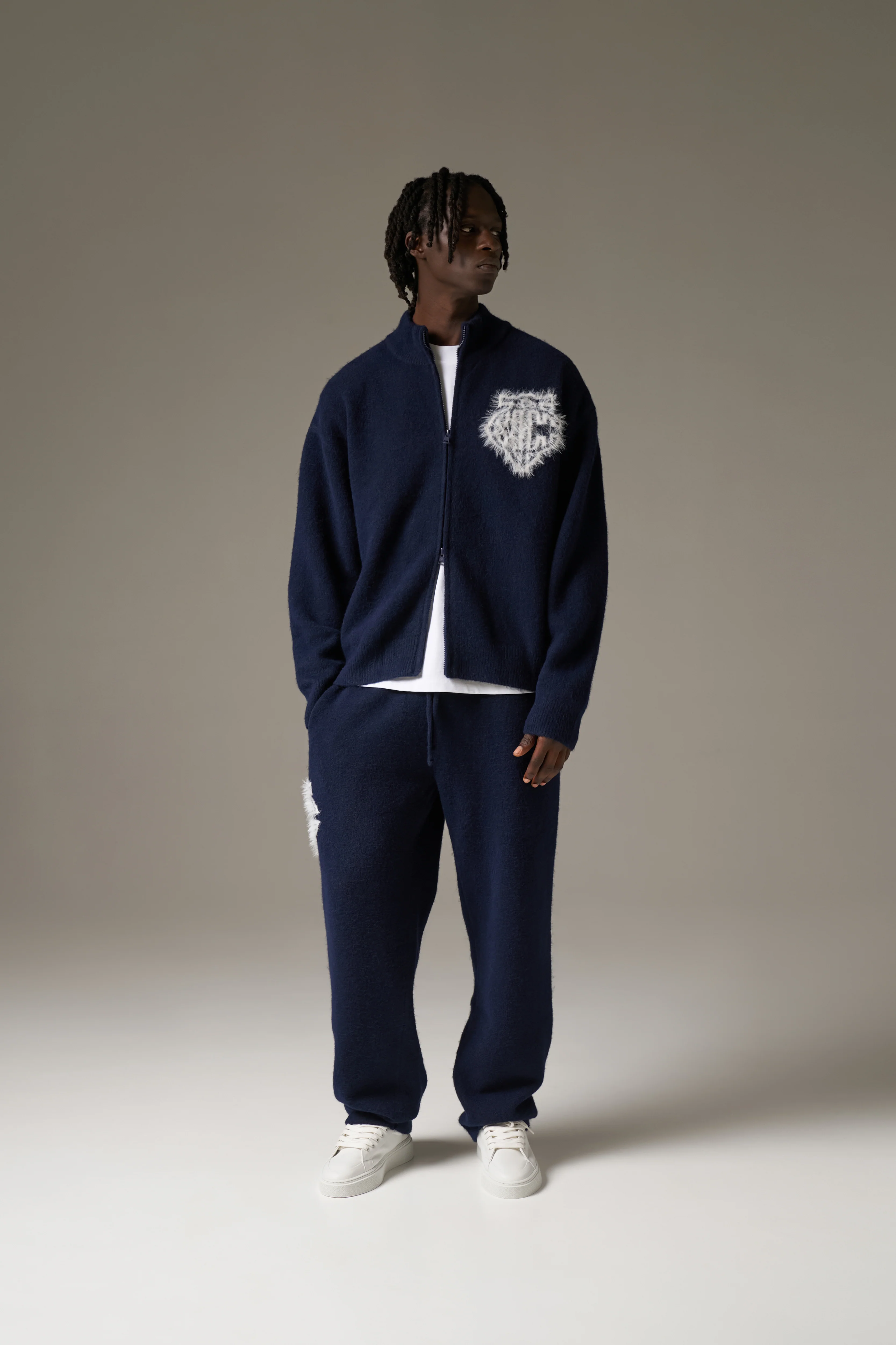 MONOGRAM FLUFFY KNIT ZIP THROUGH - NAVY - Image 4