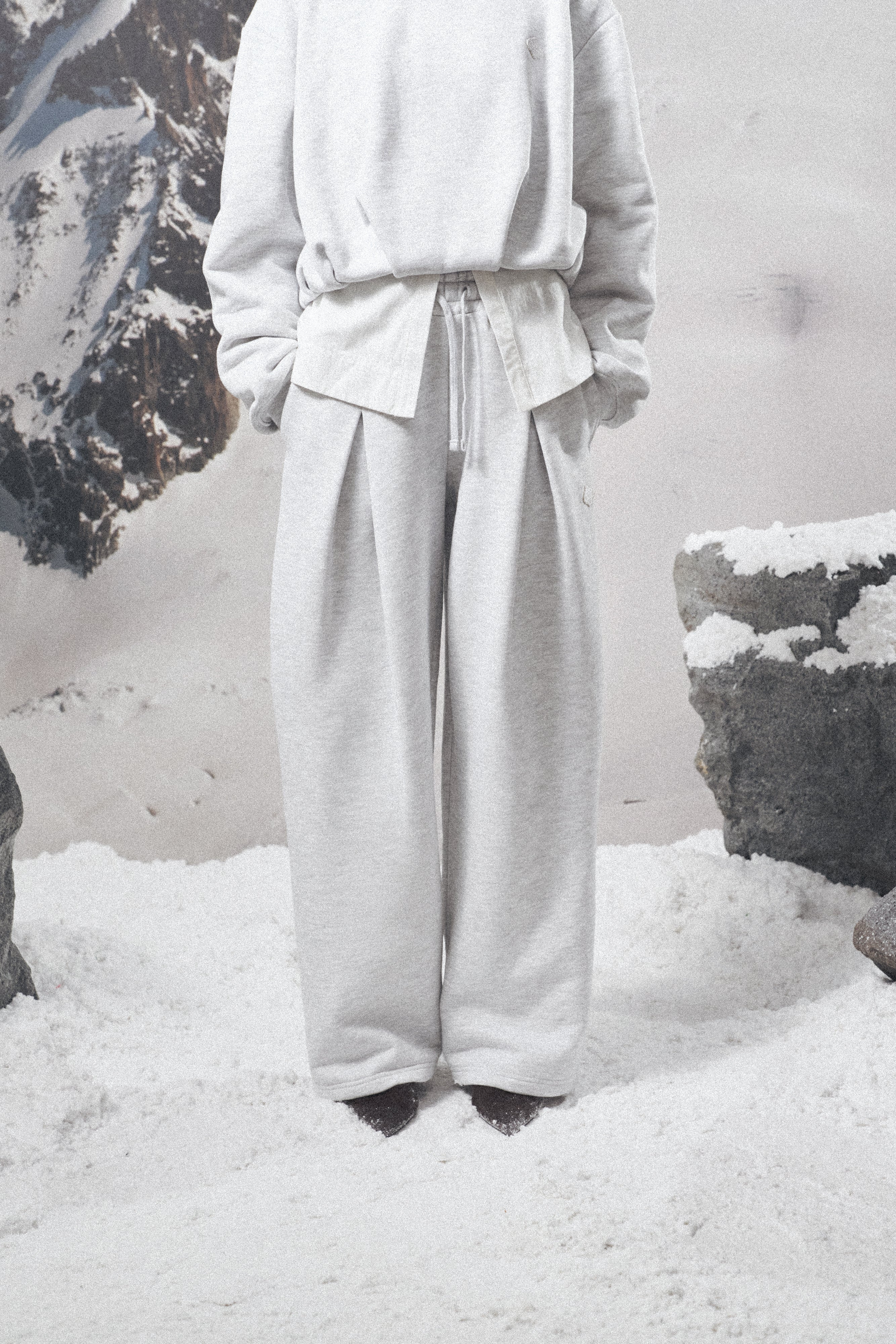 PLEAT DETAIL WIDE LEG JOGGERS - GREY MARL - Image 4