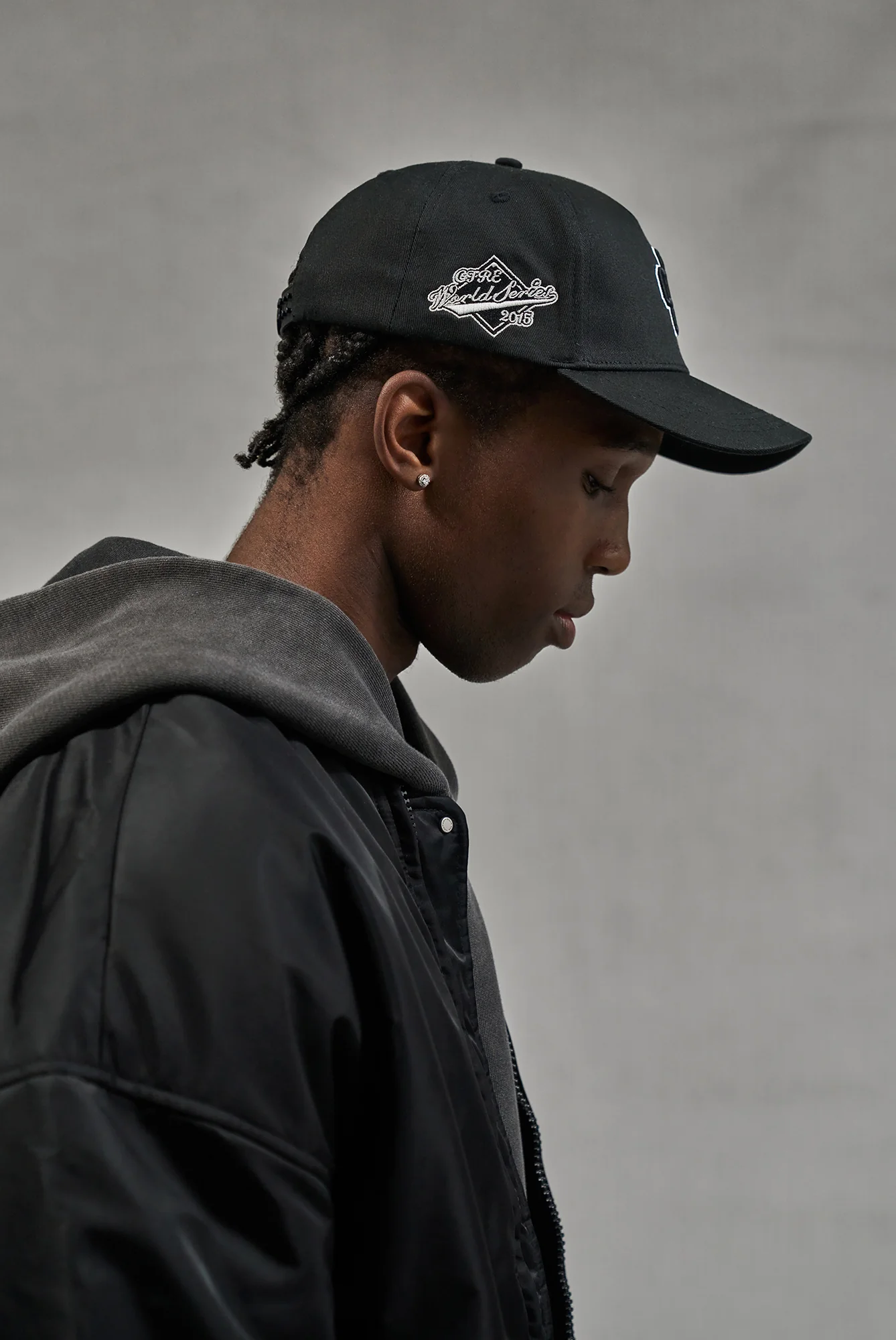 RAISED EMBLEM CAP - BLACK - Image 3